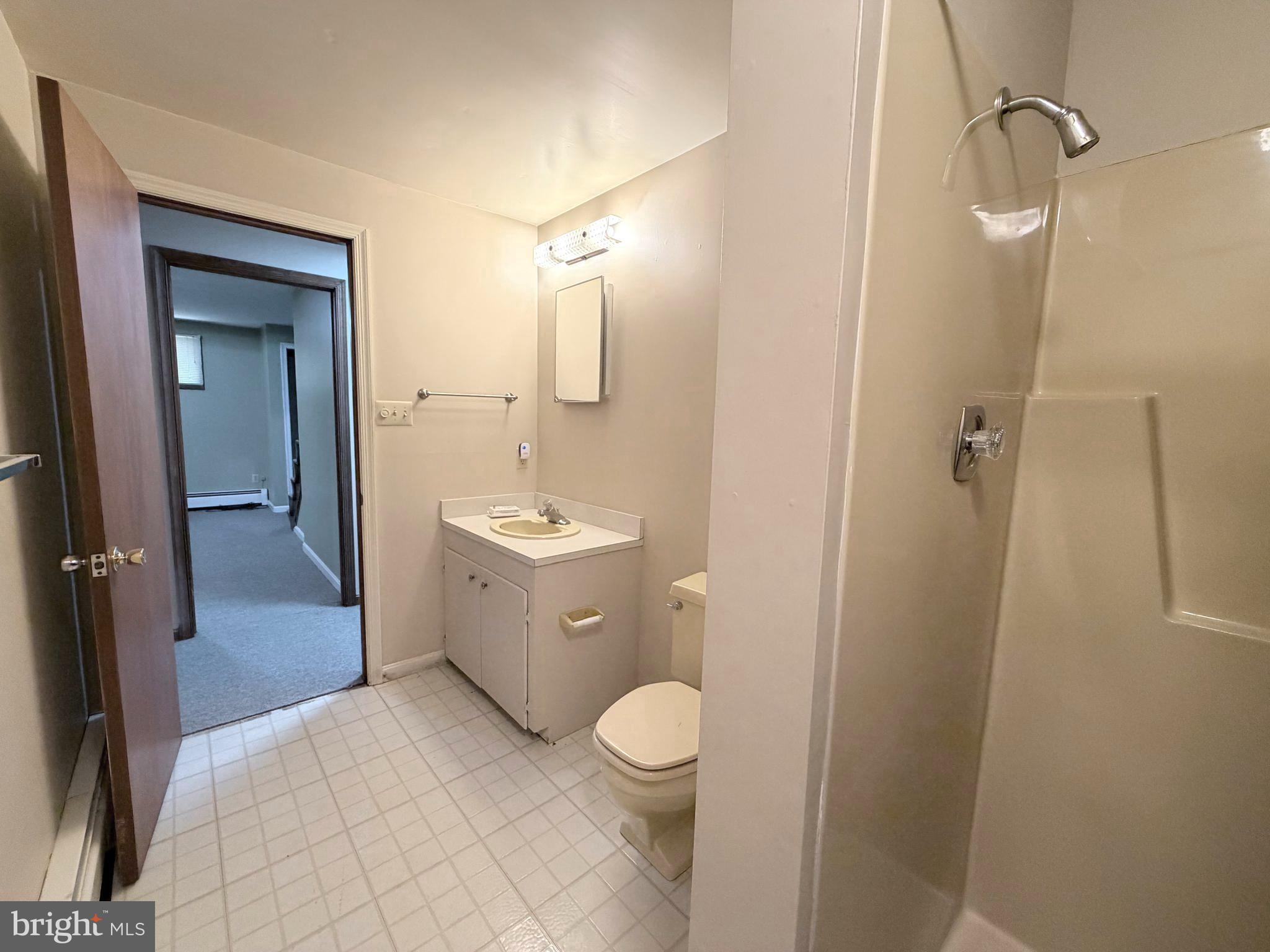 PENN NATIONAL ESTATES - Residential