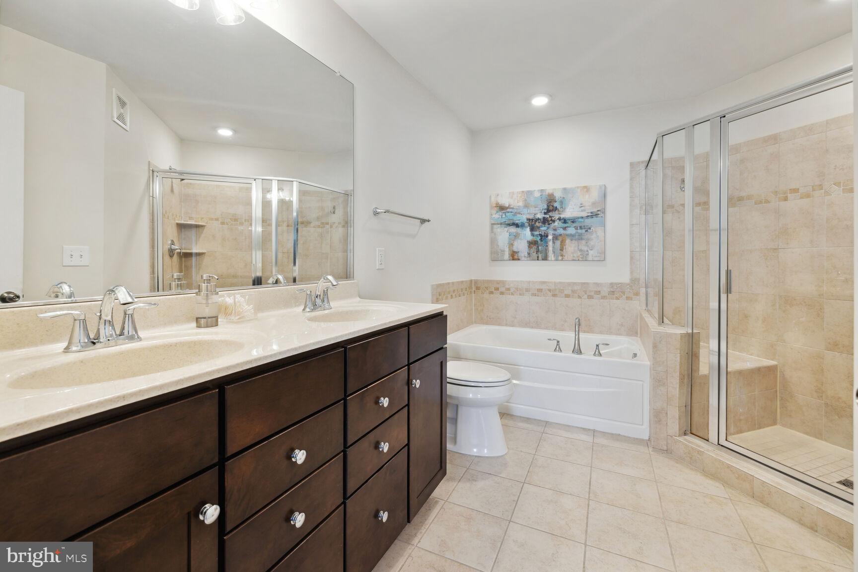 CROWN - Residential