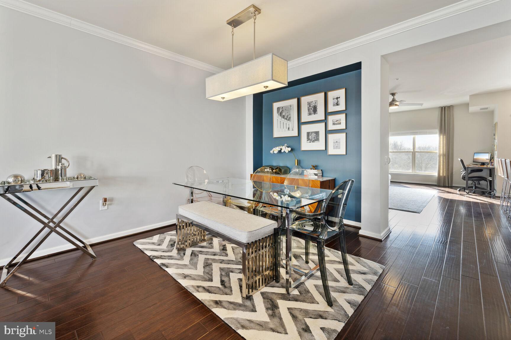 CROWN - Residential