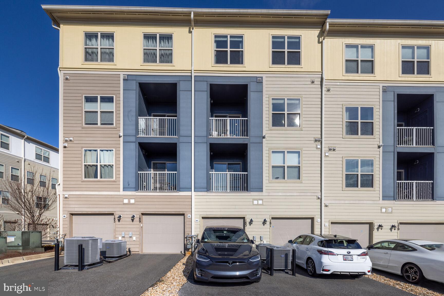 CROWN - Residential