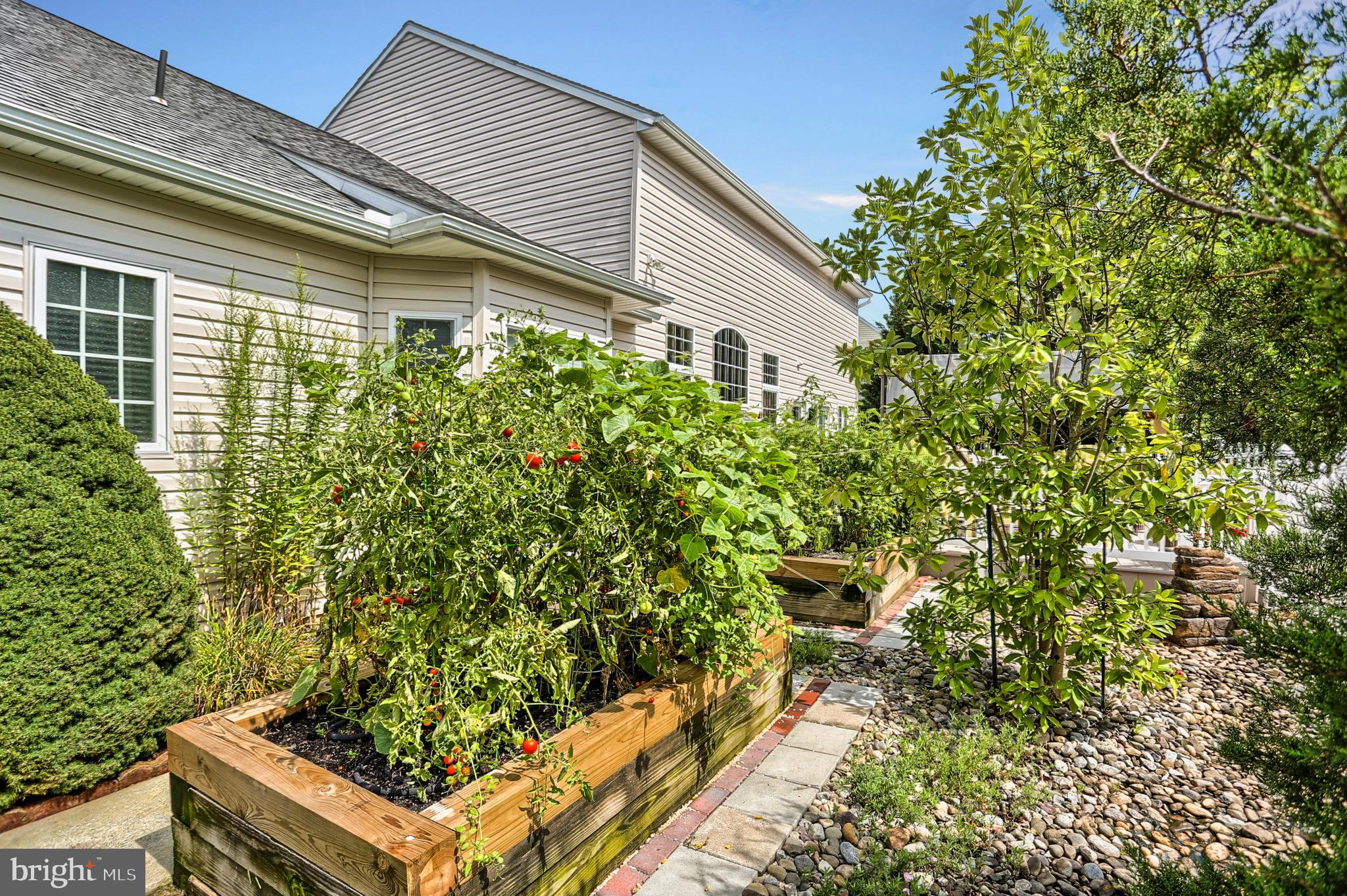 LITTLE CREEK - Residential