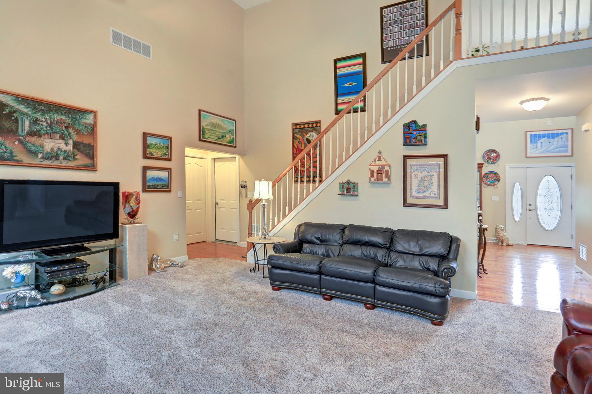 LITTLE CREEK - Residential