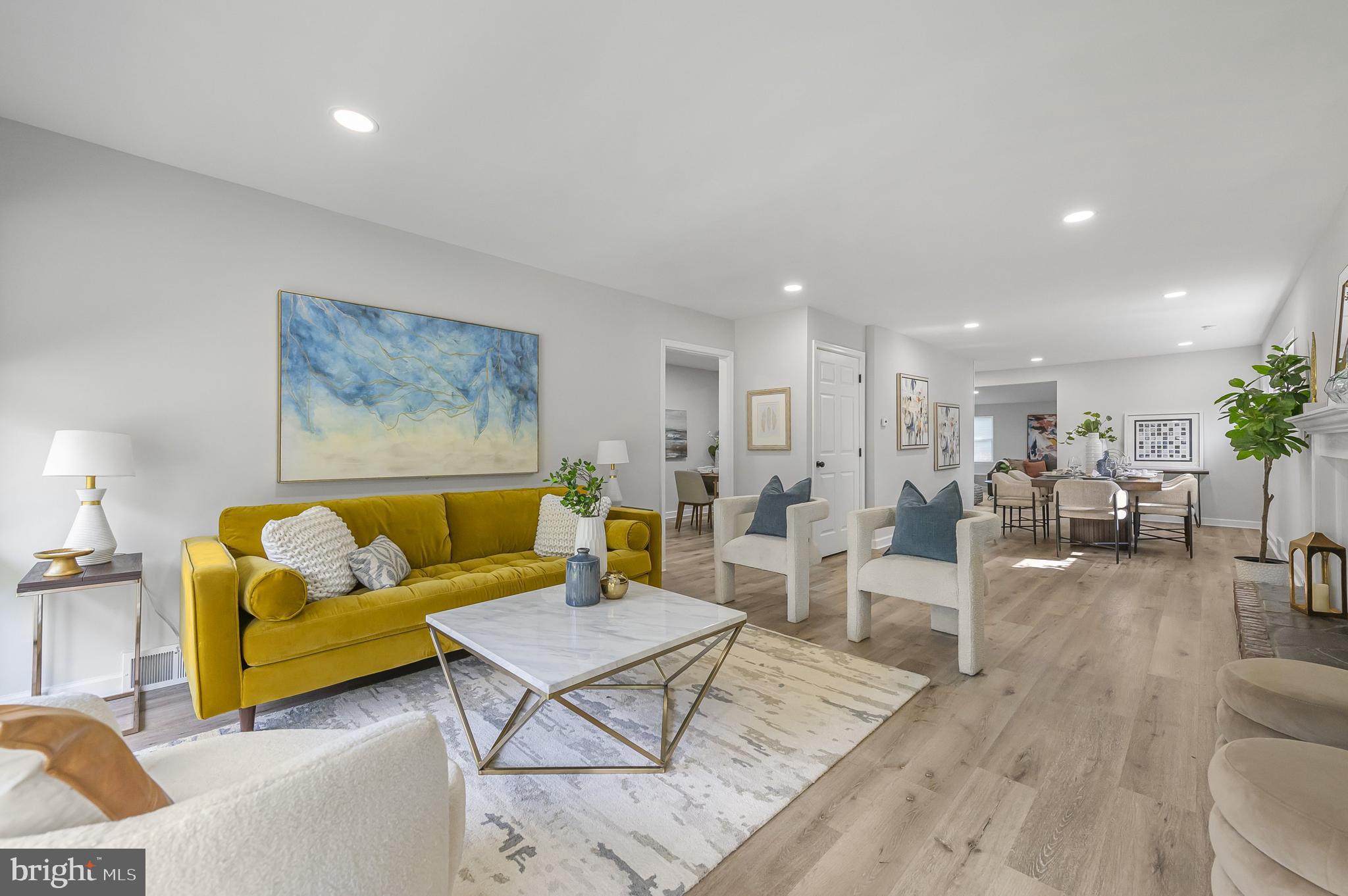 MEADOW BROOK - Residential