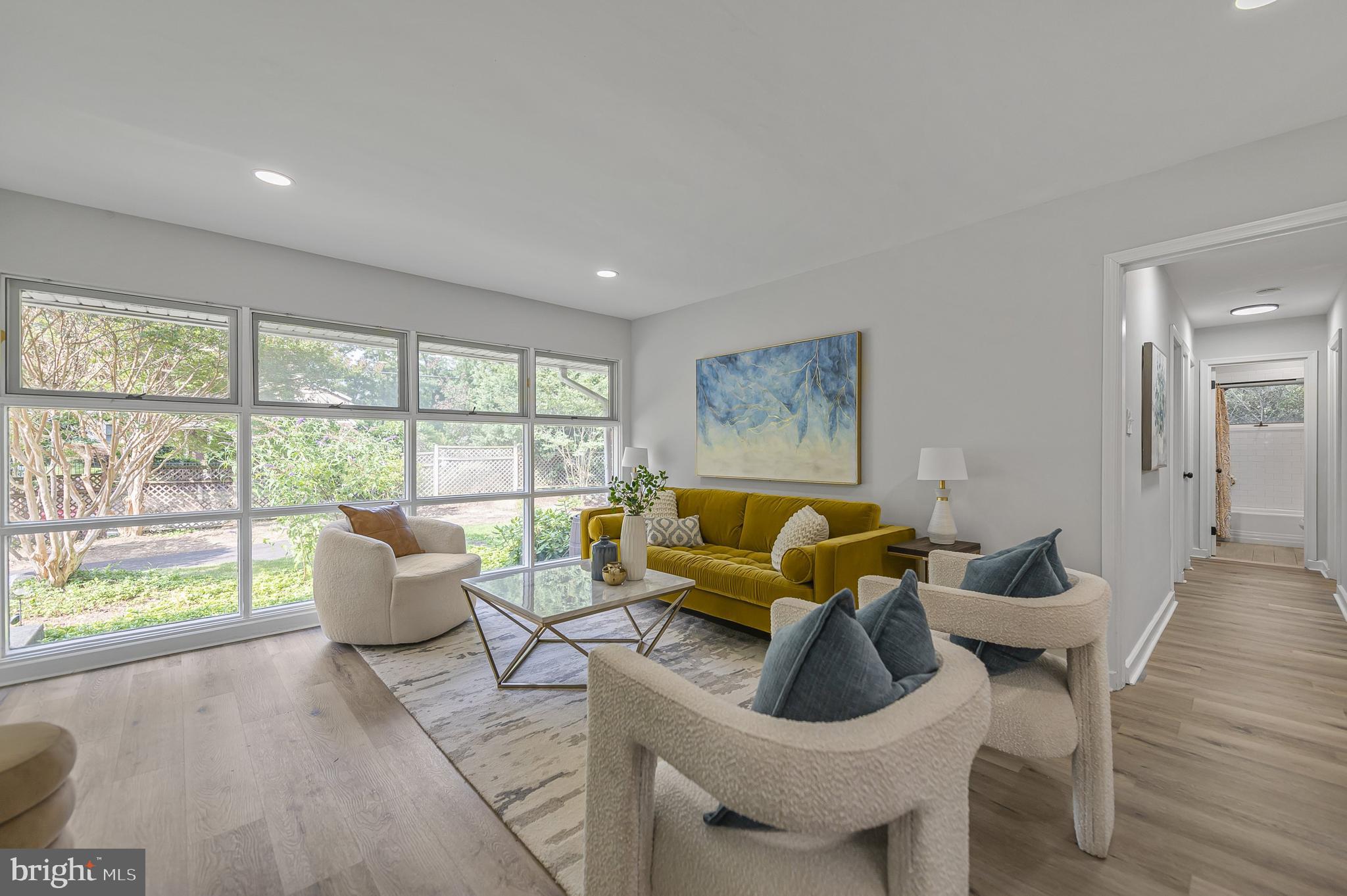 MEADOW BROOK - Residential