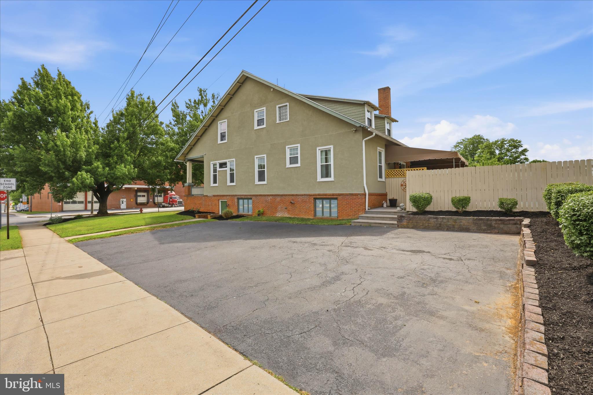 LITITZ BOROUGH - Residential