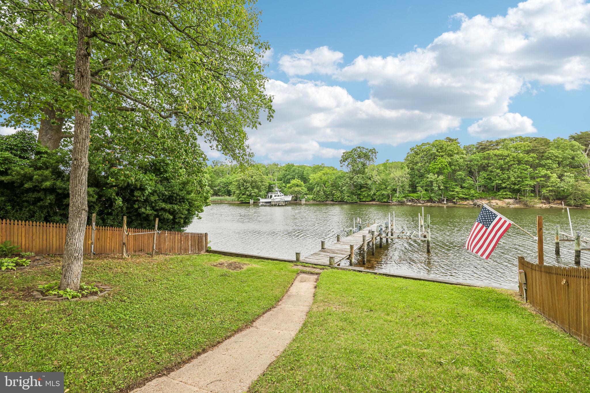 POPLAR RIDGE - Residential
