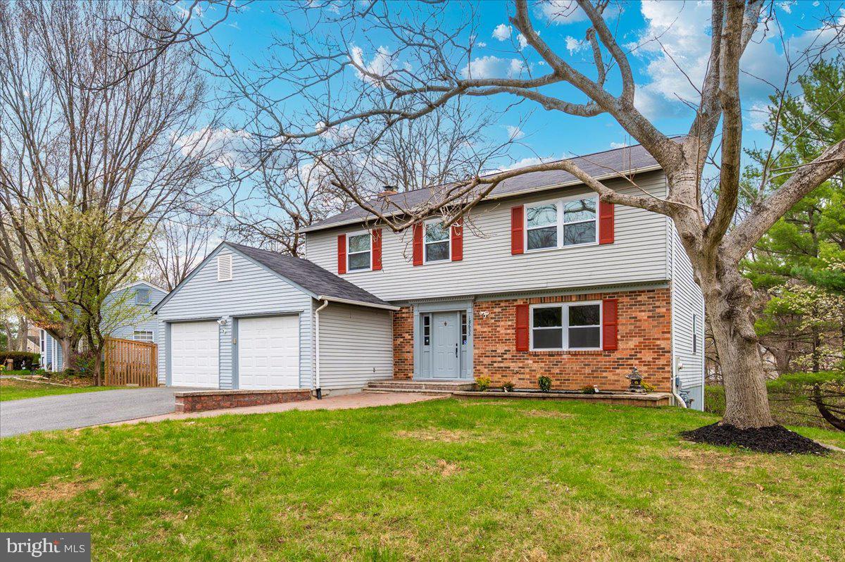 FLOWER HILL - Residential