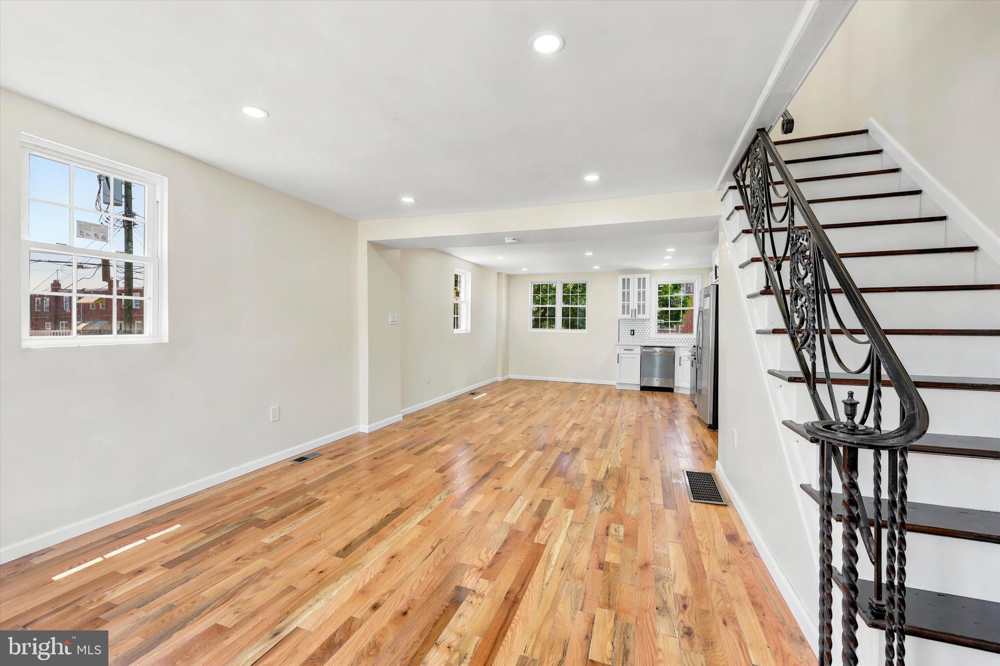 MAYFAIR - Residential