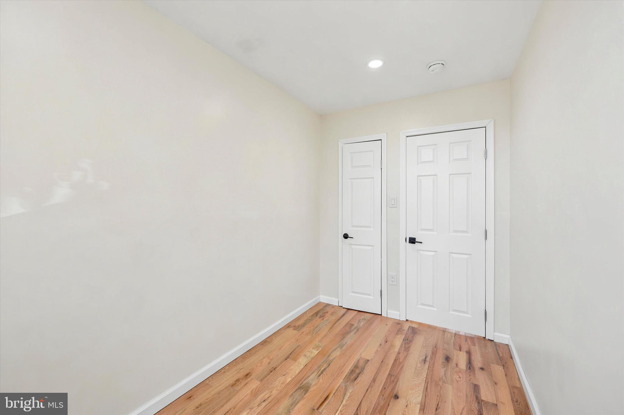MAYFAIR - Residential