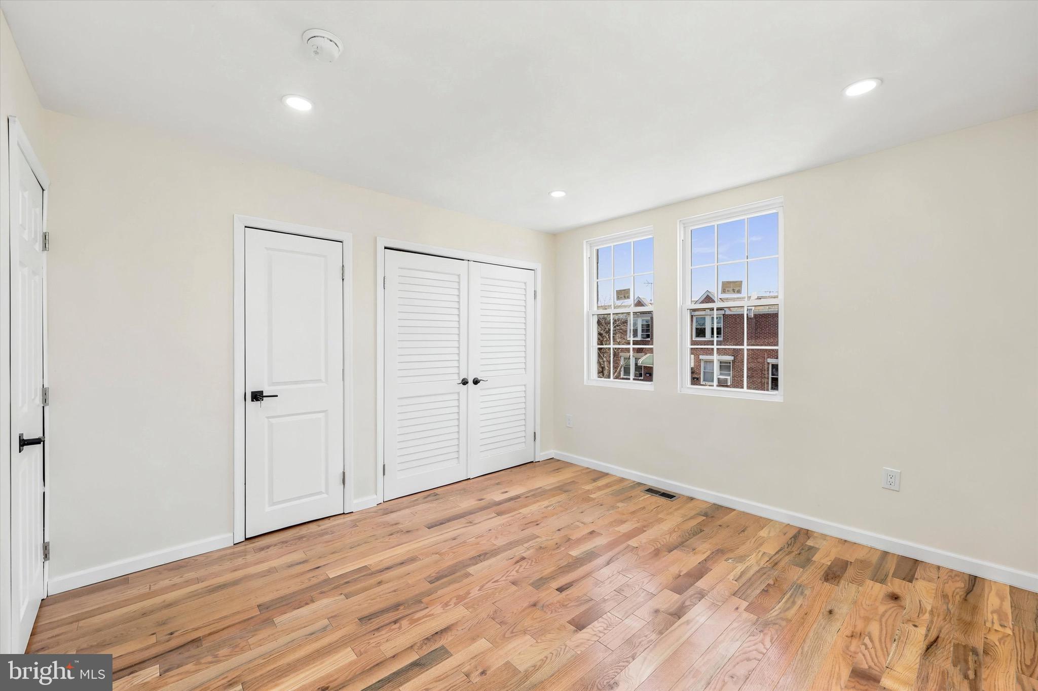 MAYFAIR - Residential