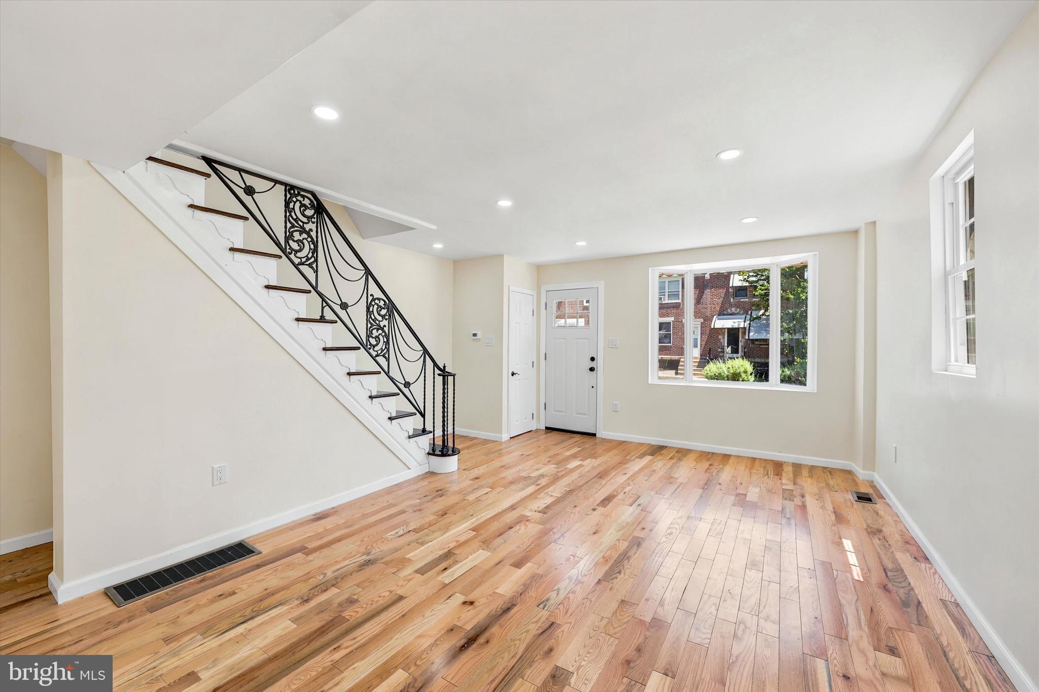 MAYFAIR - Residential
