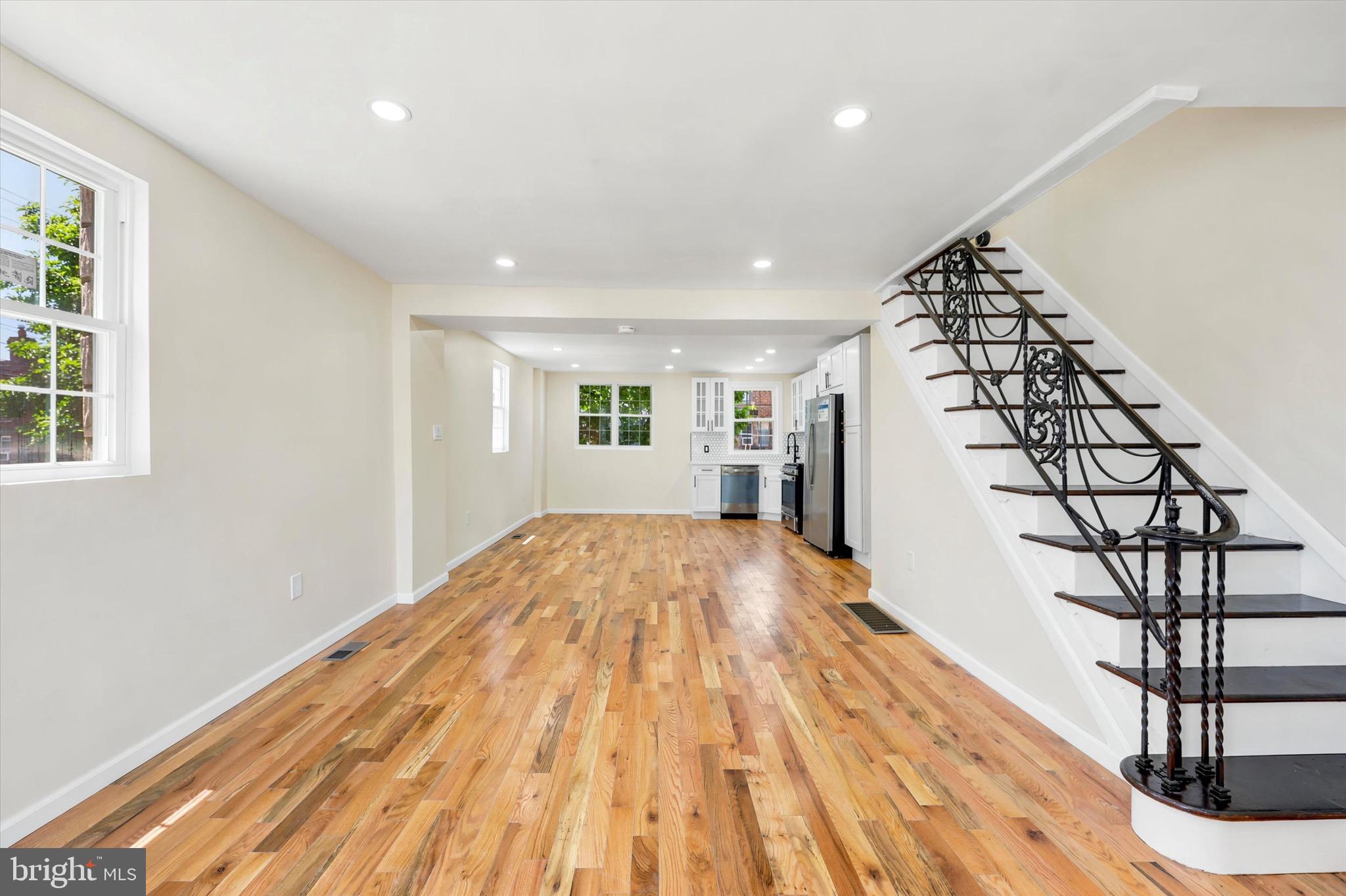 MAYFAIR - Residential