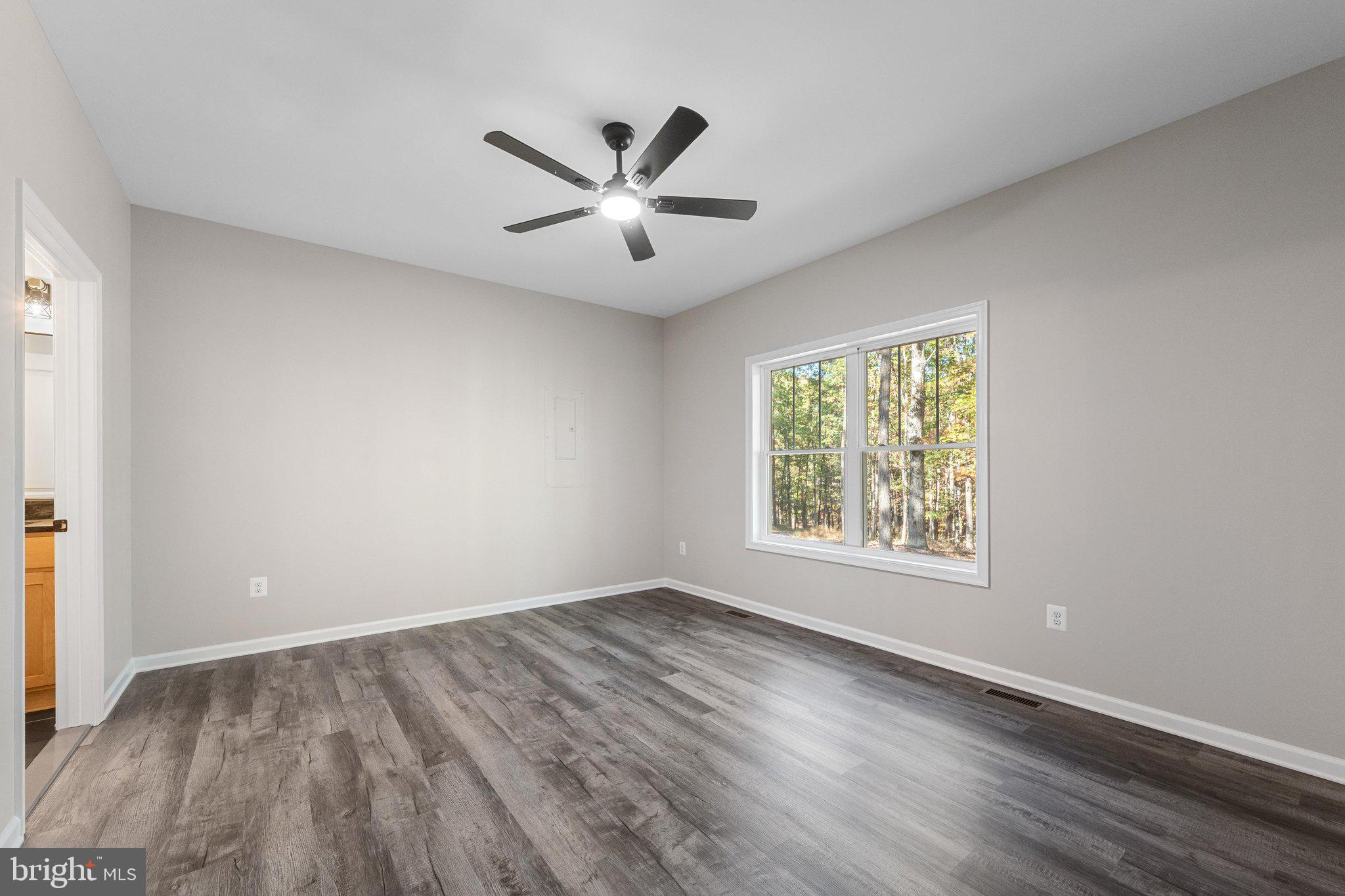 CRESCENT ORCHARDS - Residential