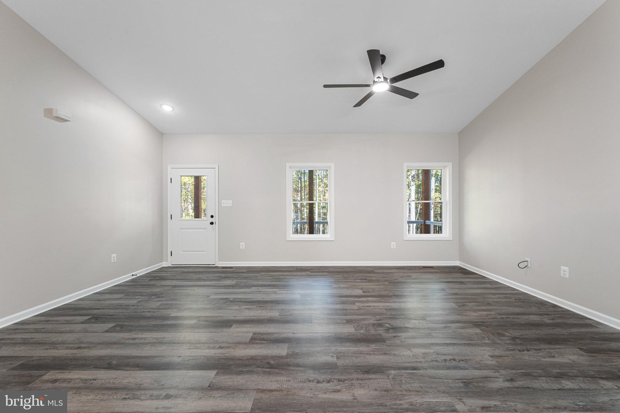 CRESCENT ORCHARDS - Residential