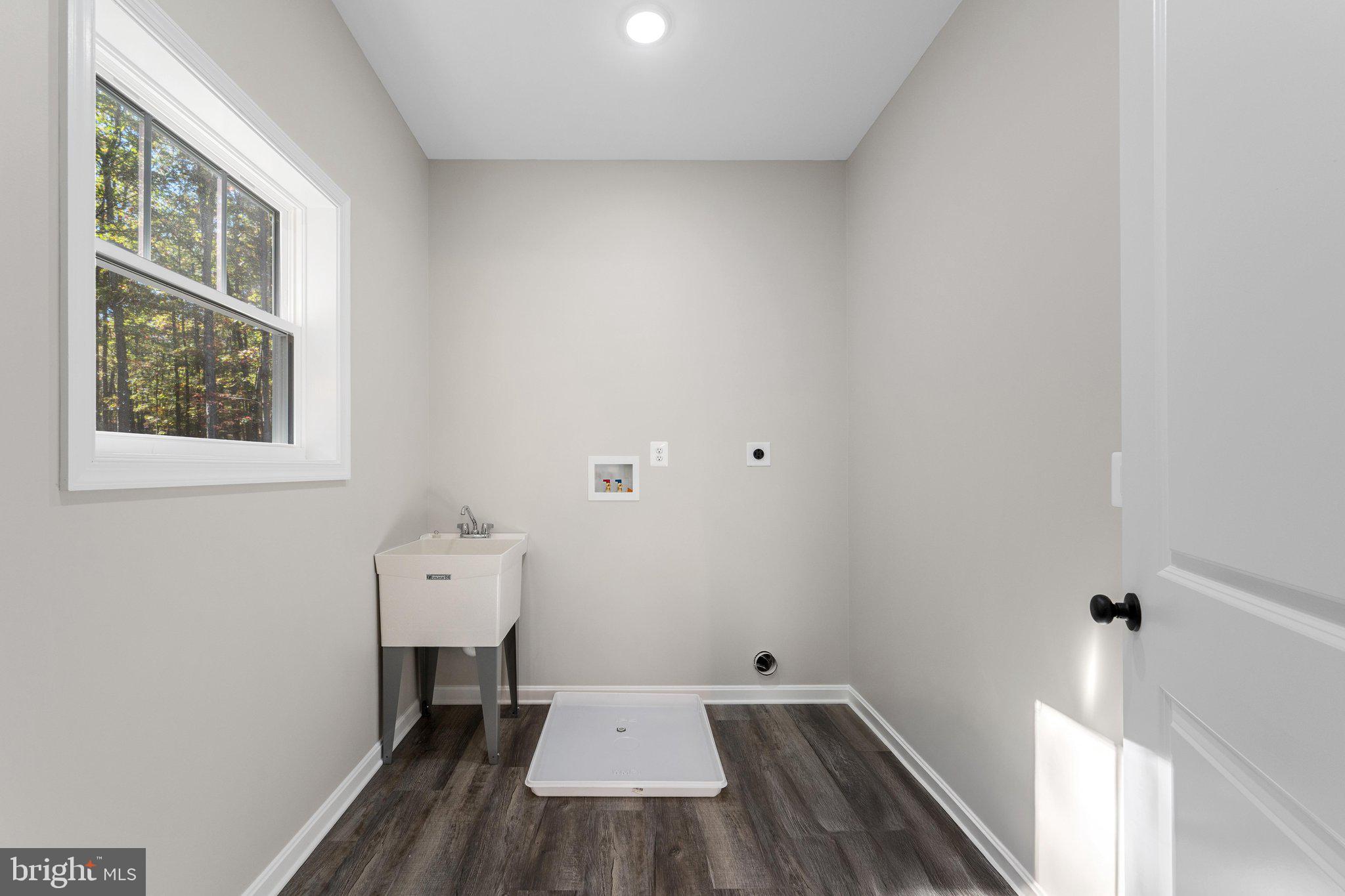 CRESCENT ORCHARDS - Residential