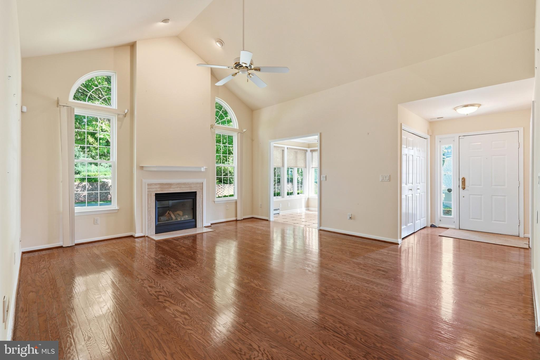 LIONSGATE - Residential