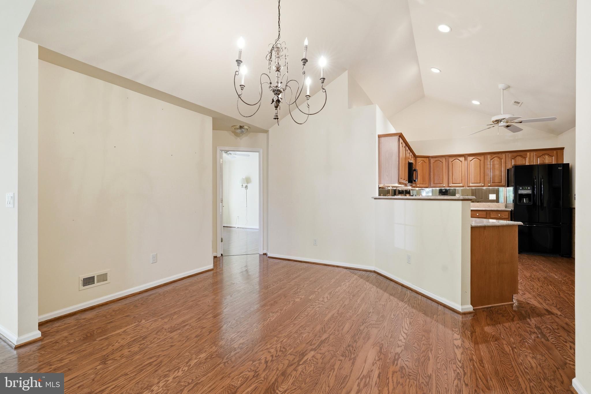 LIONSGATE - Residential