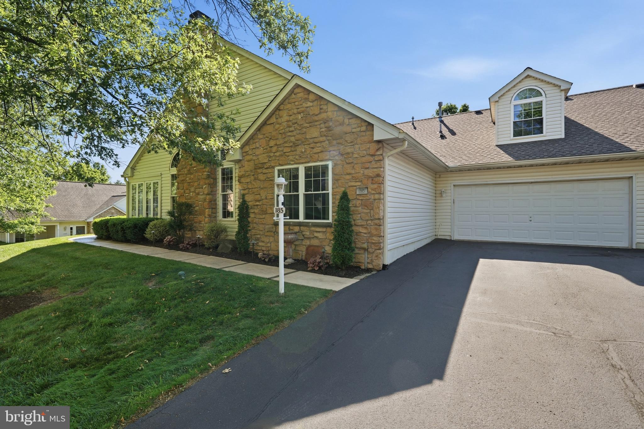 LIONSGATE - Residential