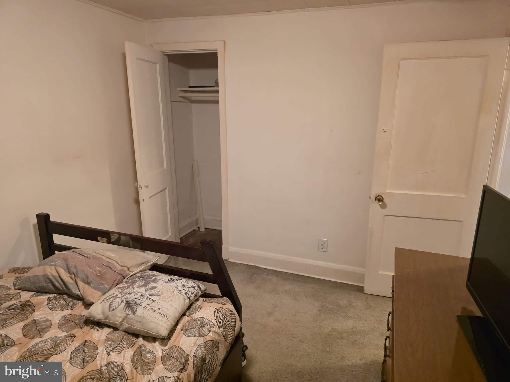 BROOKLYN - Residential