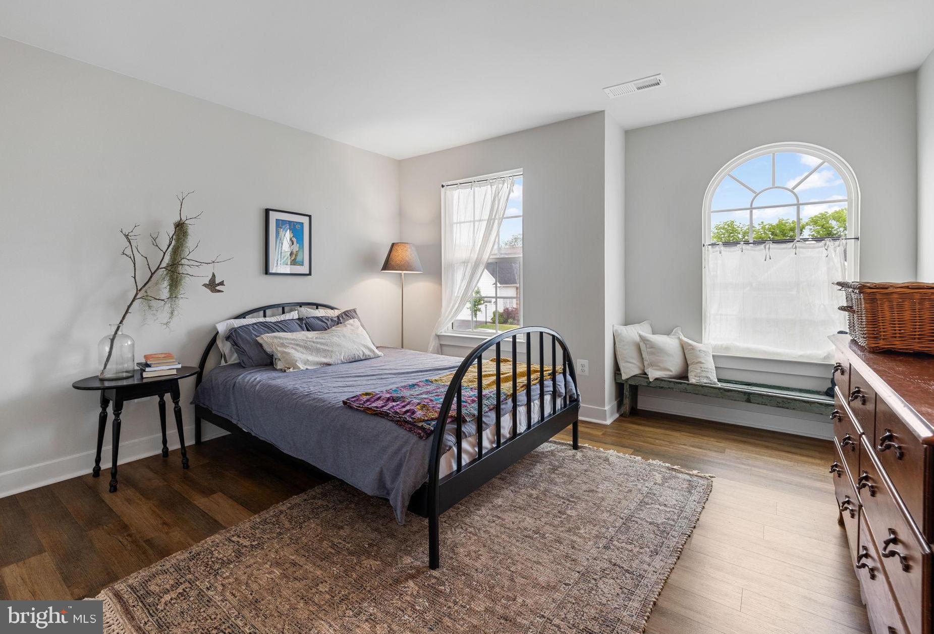 LAKE FREDERICK - Residential