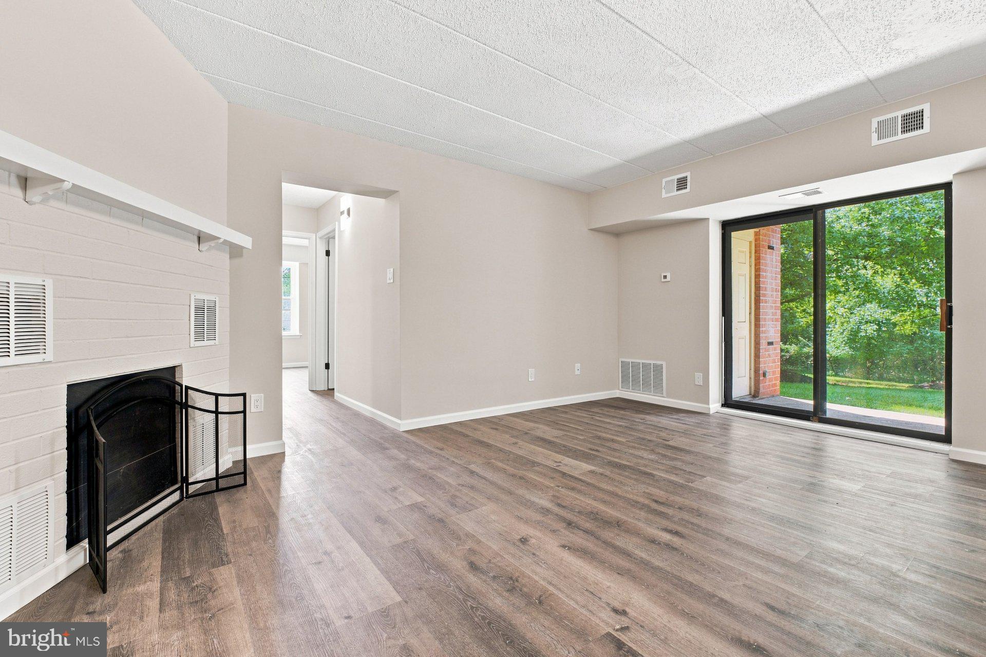 EAGLES RIDGE - Residential