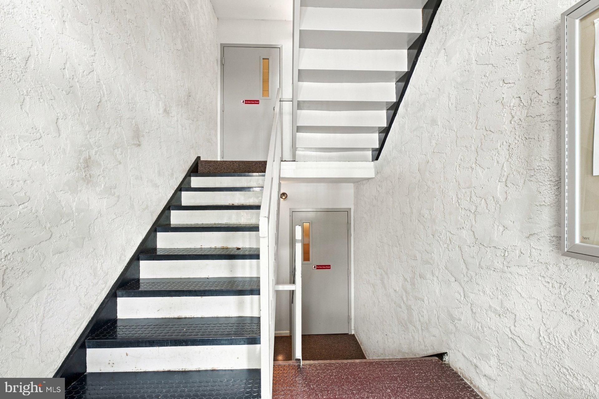 EAGLES RIDGE - Residential