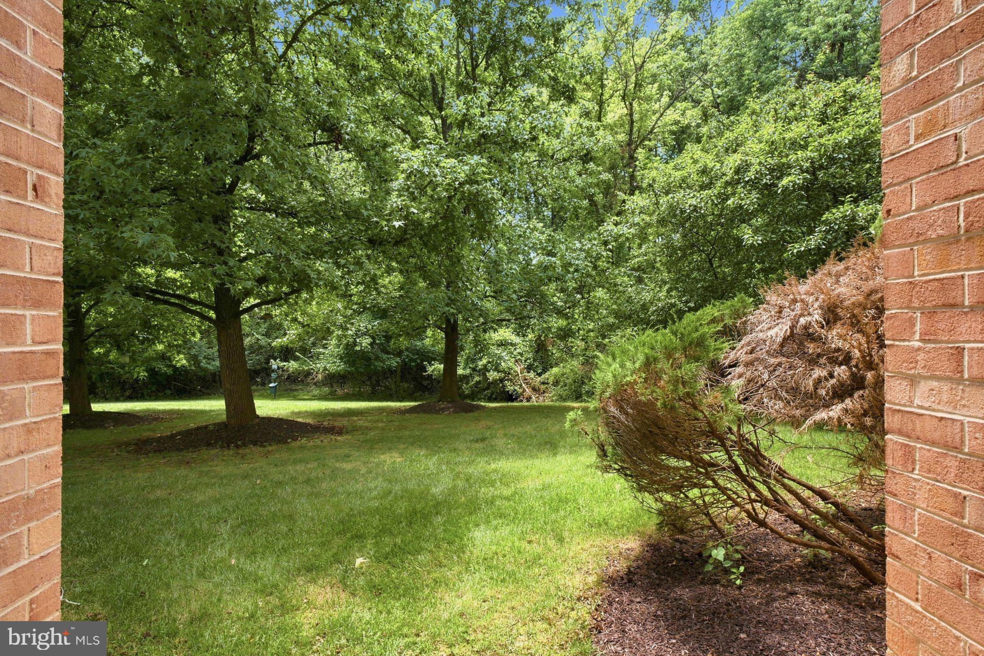 EAGLES RIDGE - Residential