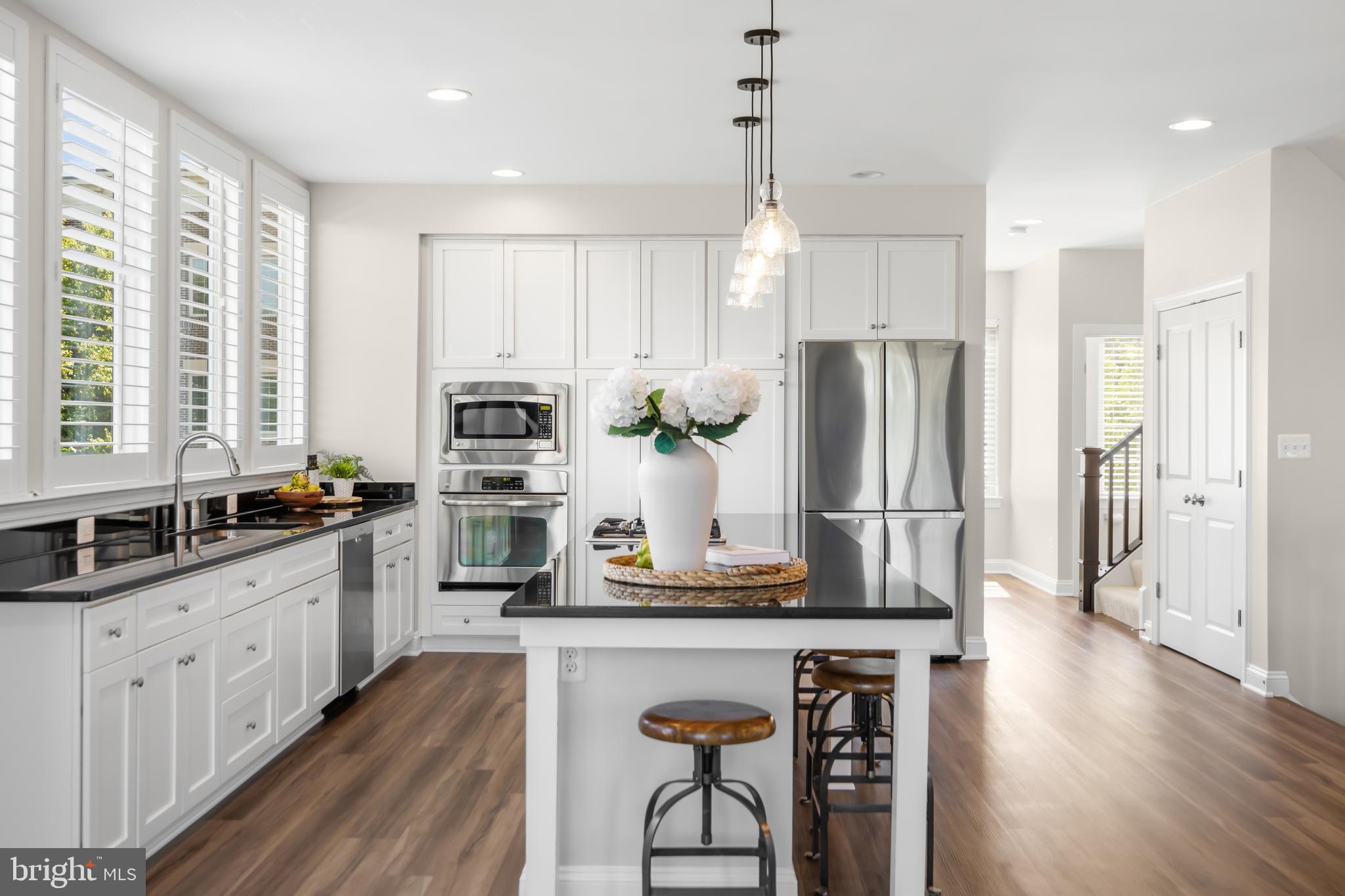 BRAMBLETON TOWN CENTER - Residential