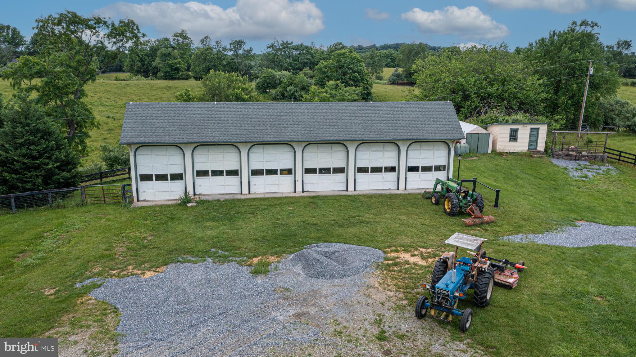 BERRYVILLE - Residential