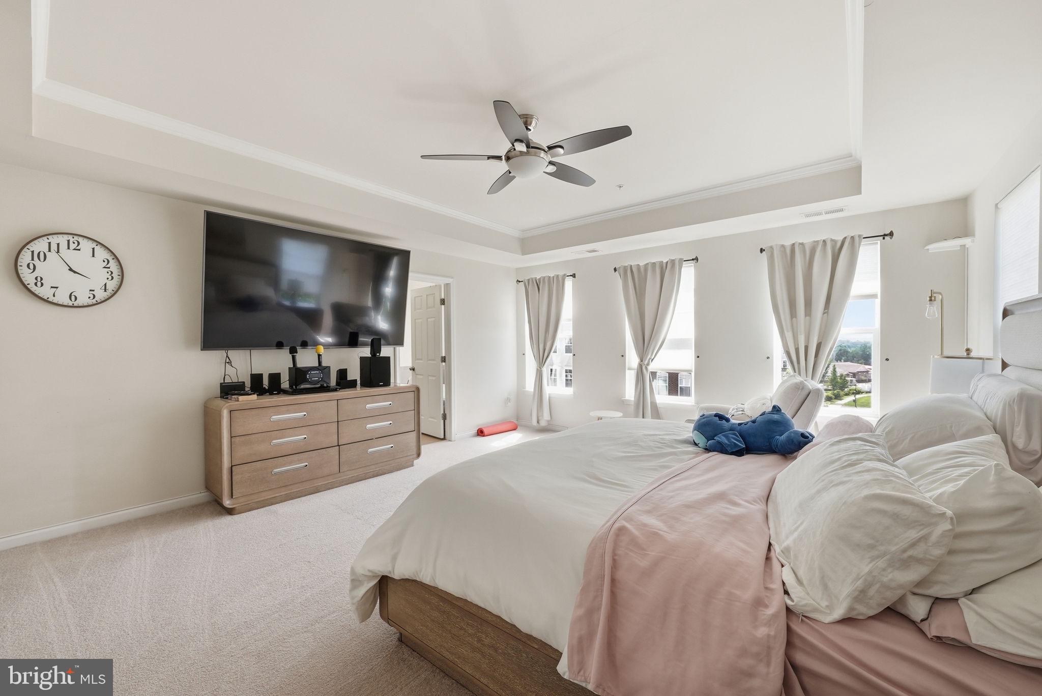 EAST GATE 3 CONDOMINIUM - Residential
