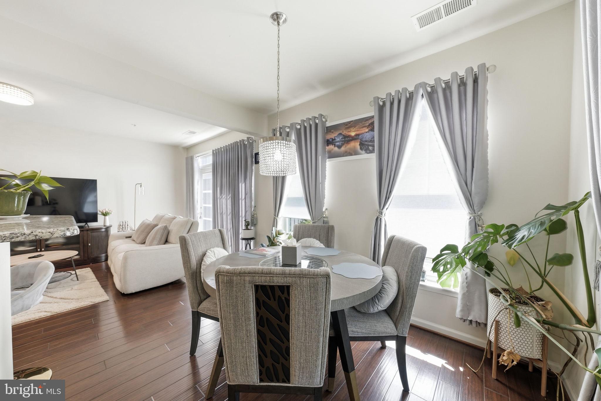 EAST GATE 3 CONDOMINIUM - Residential