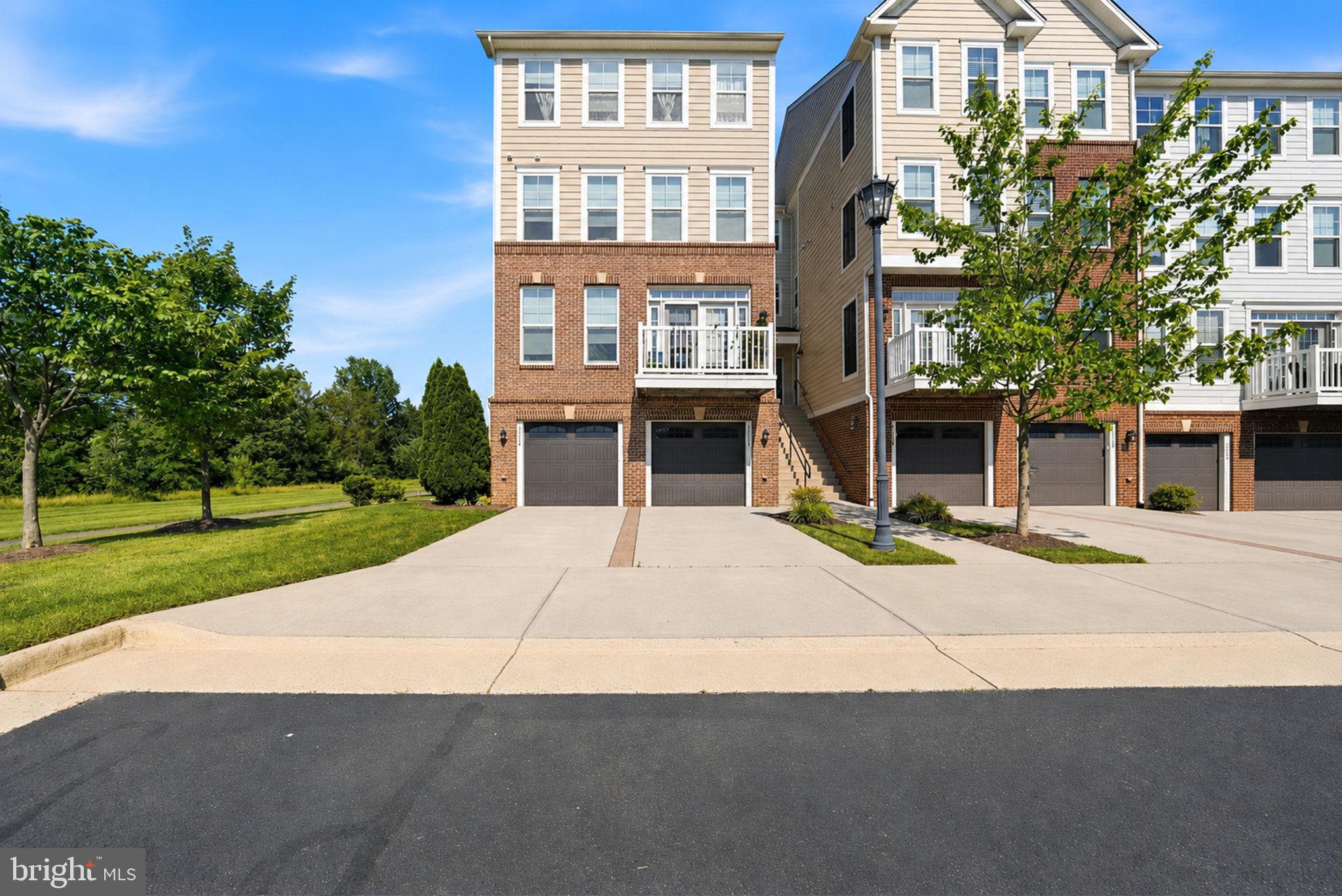 EAST GATE 3 CONDOMINIUM - Residential