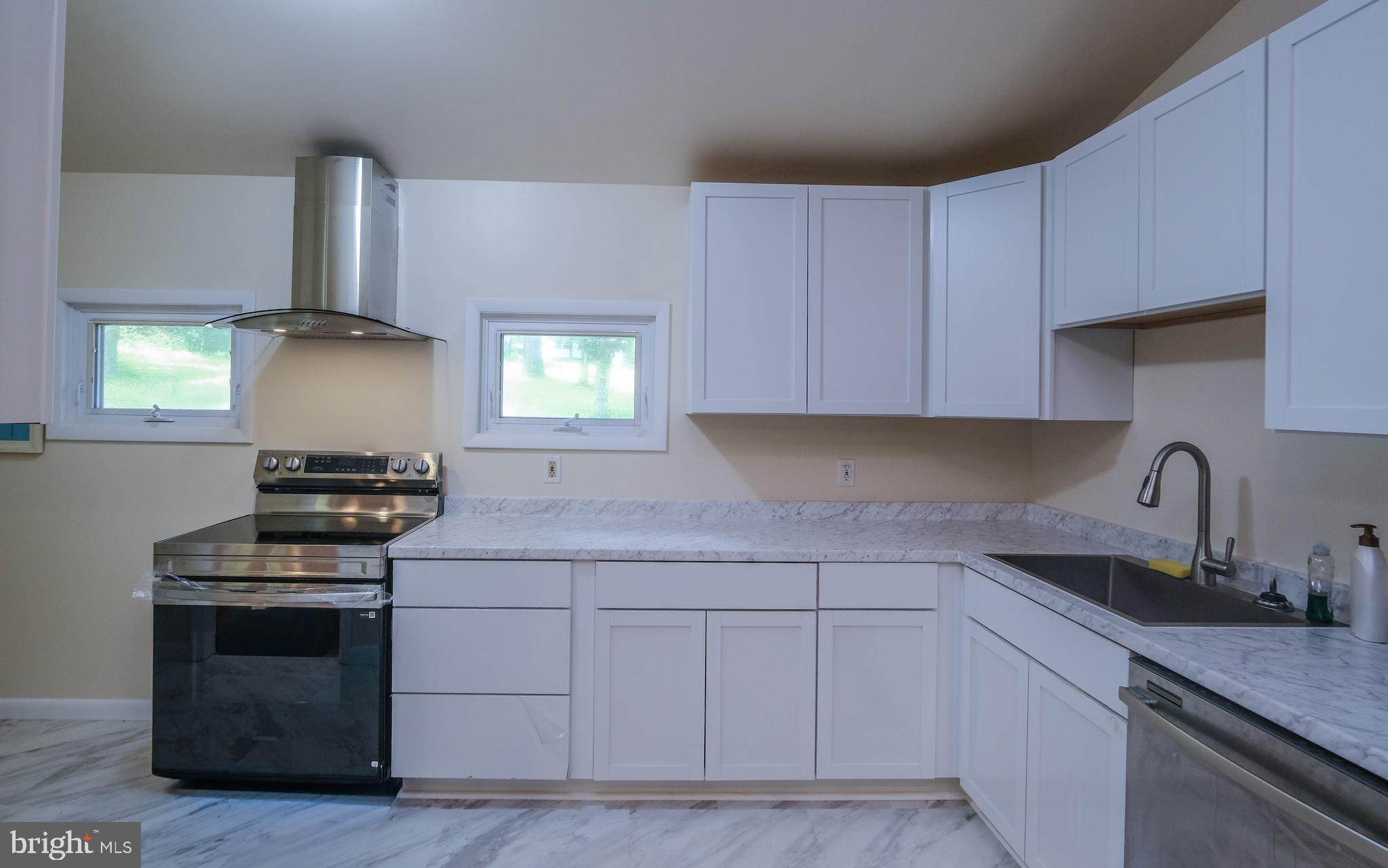 SKYLAND ESTATES - Residential