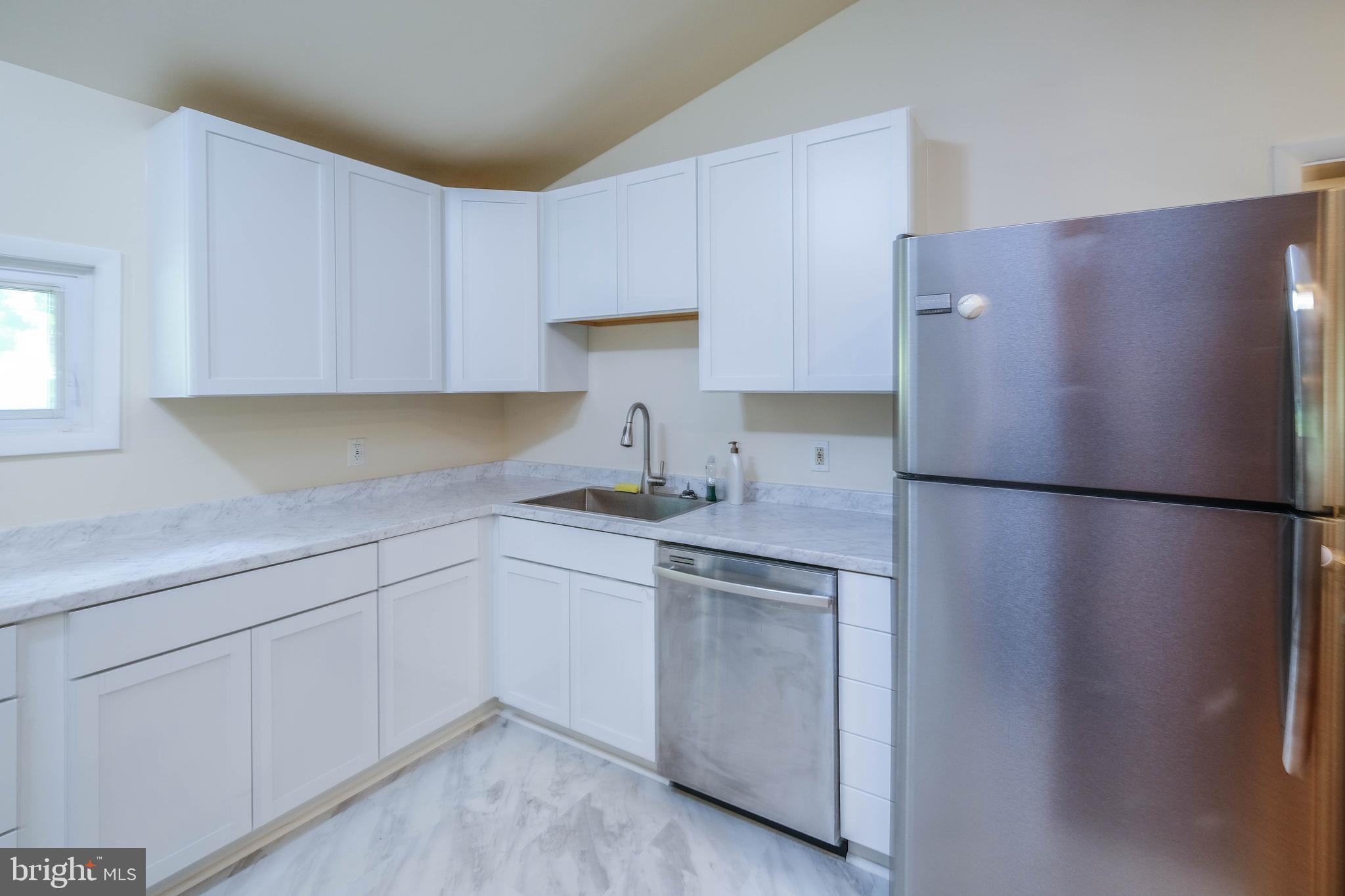 SKYLAND ESTATES - Residential