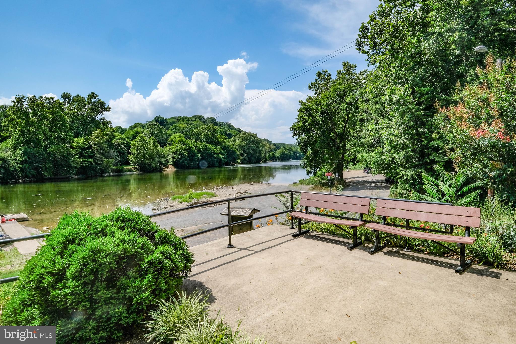 SKYLAND ESTATES - Residential