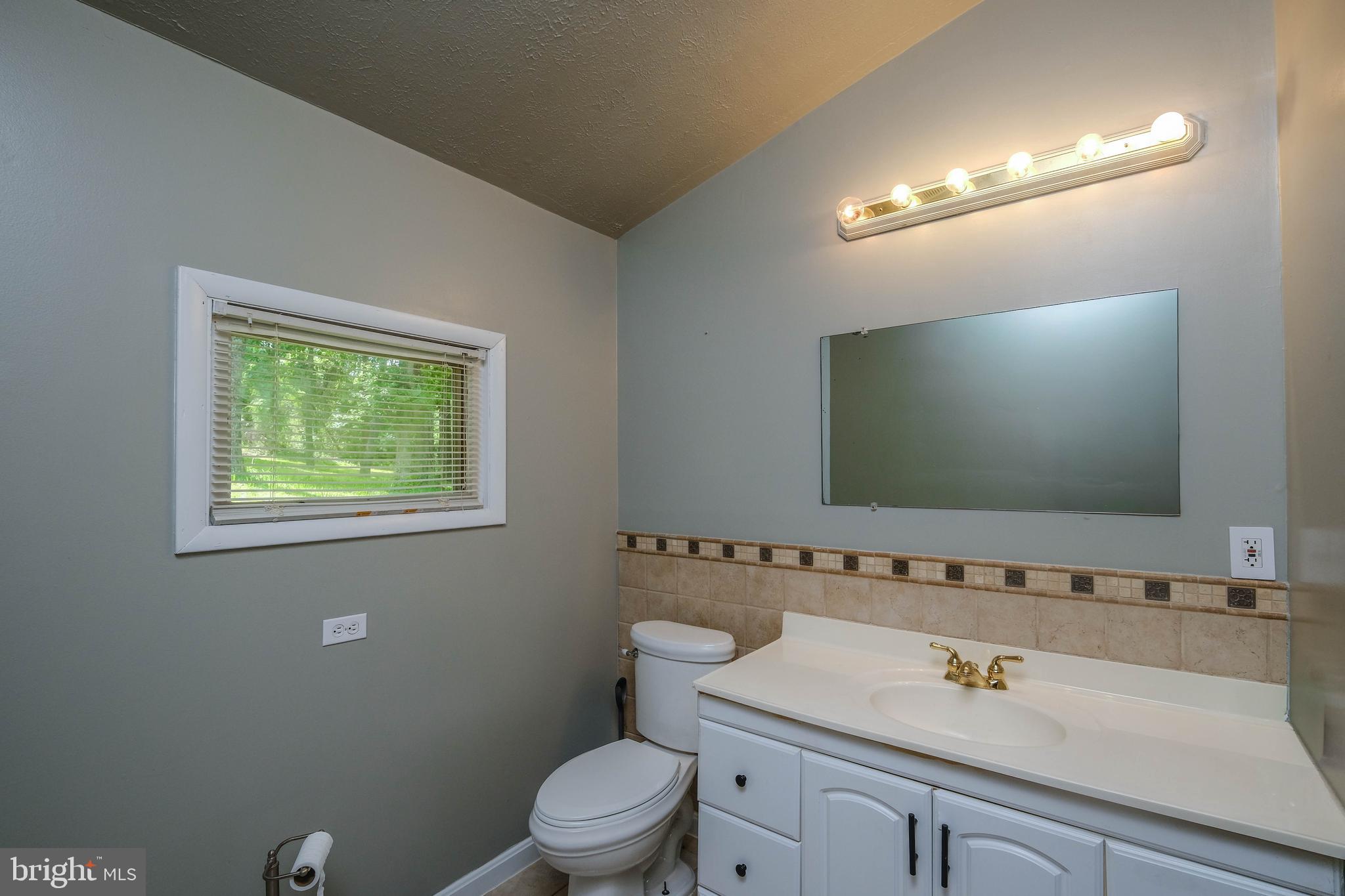 SKYLAND ESTATES - Residential