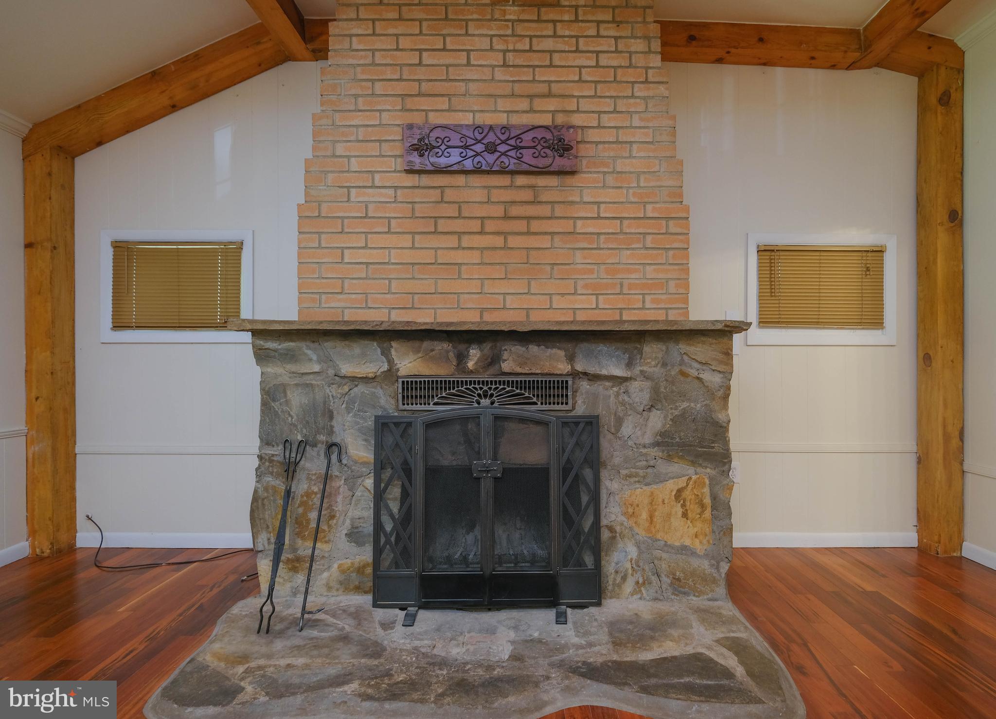 SKYLAND ESTATES - Residential