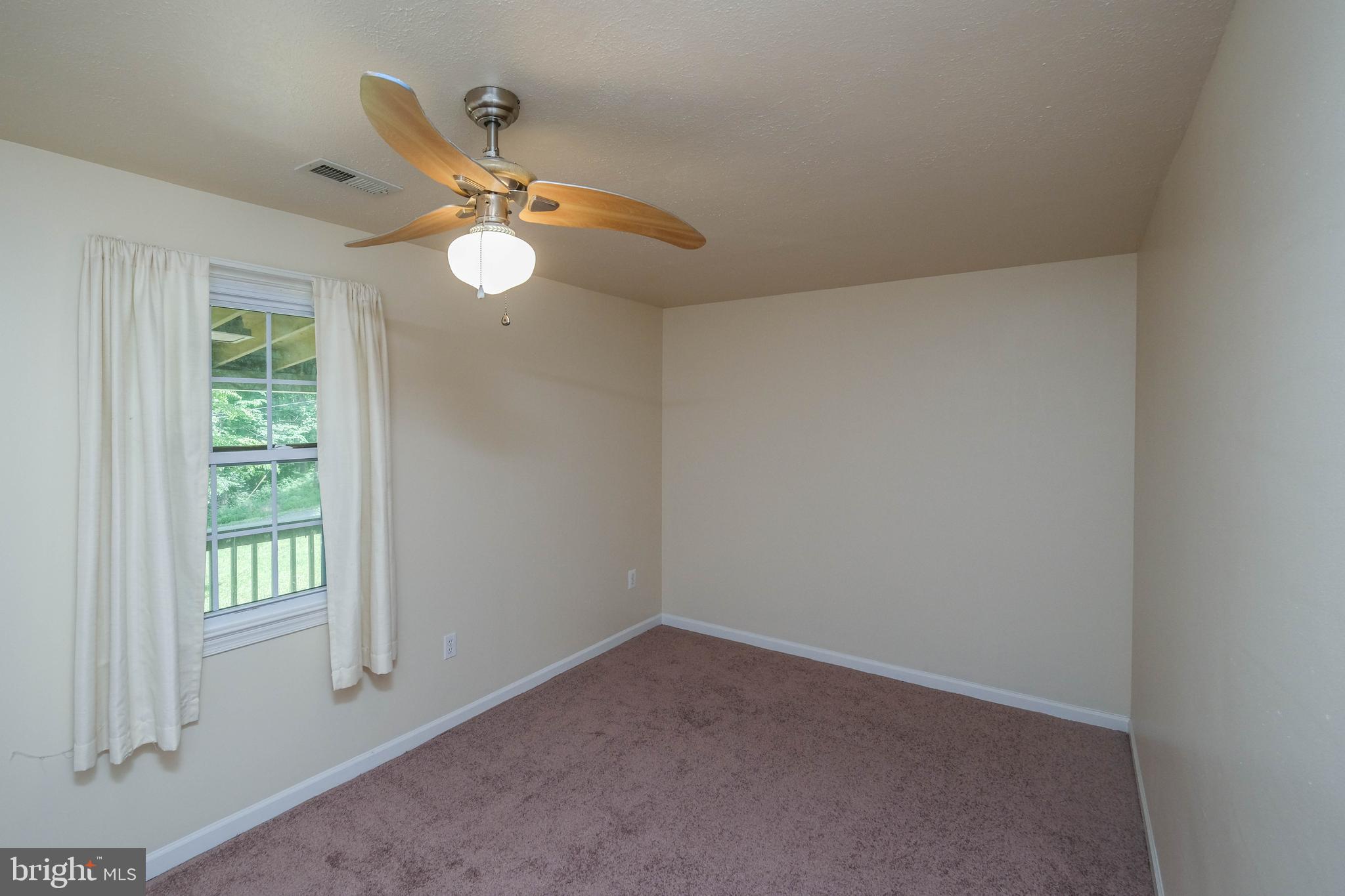 SKYLAND ESTATES - Residential