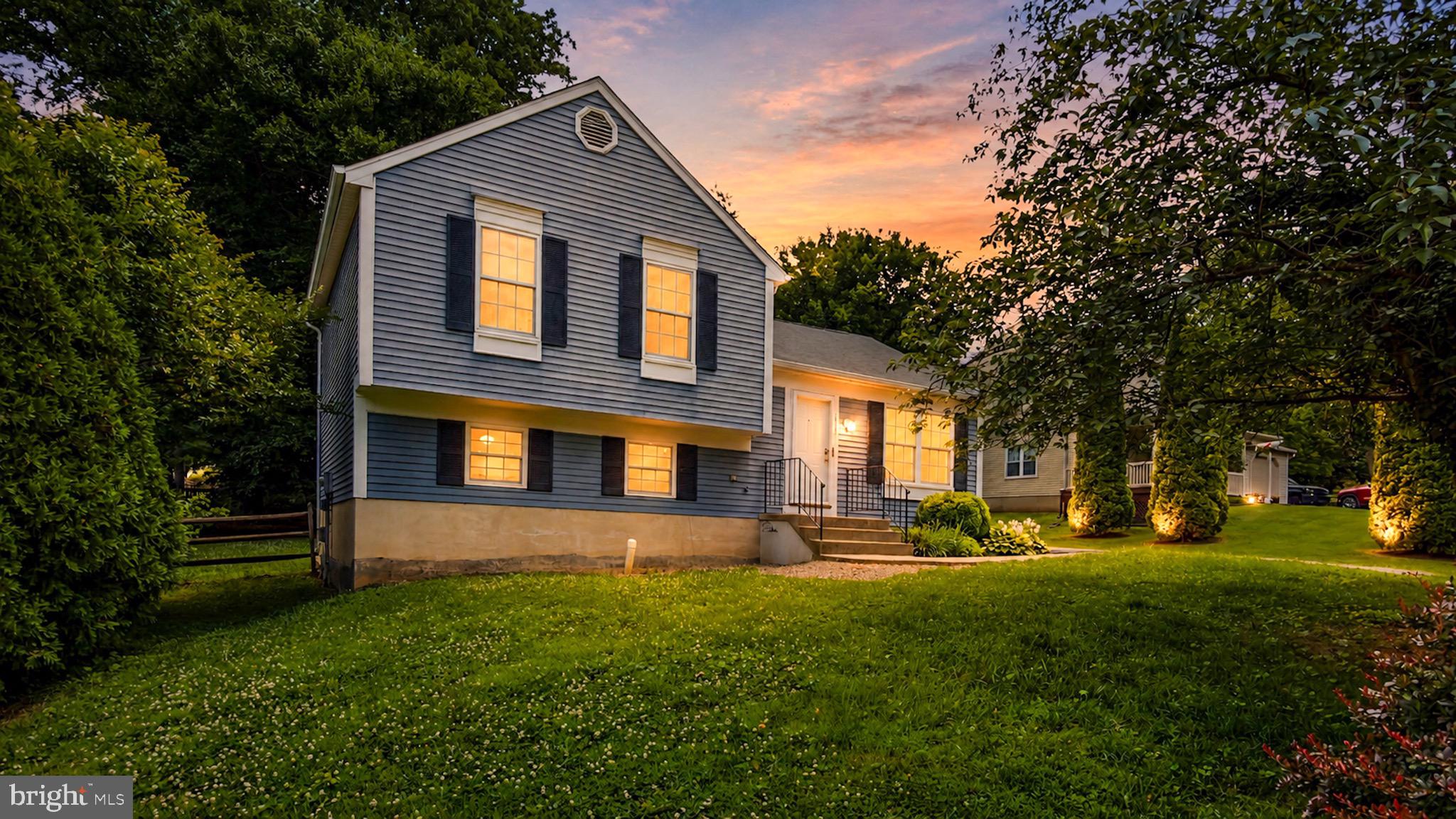 Kick back after a hards days work or fire up the BBQ on this very large custom deck.
Super community just a stones throw from the river and commuter train to DC.
Well appointed 4 level split Level home with all new neutral paint and flooring. Carpet on the bedroom levels and Vinyl plank on the other two living levels. Newer Stainless appliances and granite counter tops. A super home at a great value for today's discerning buyer.