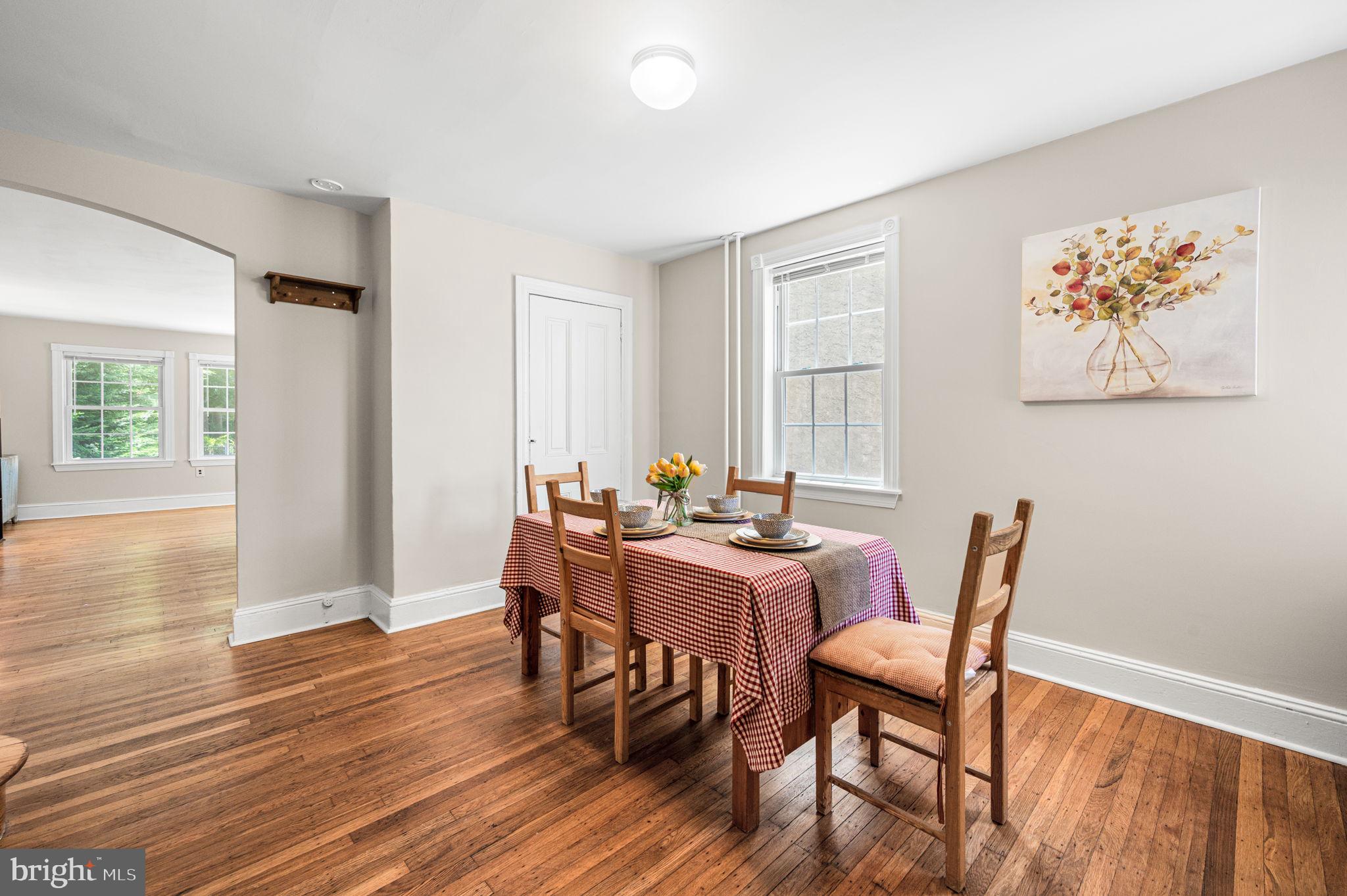GARRETT HILL - Residential