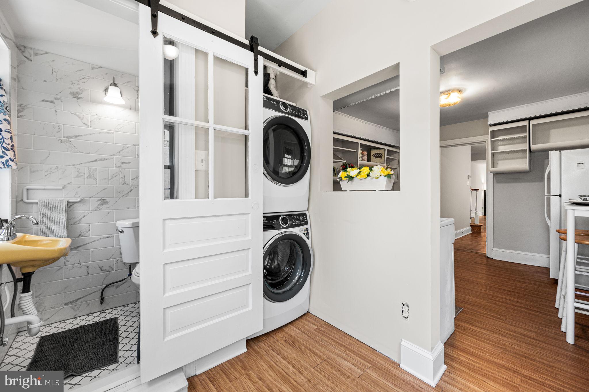 GARRETT HILL - Residential