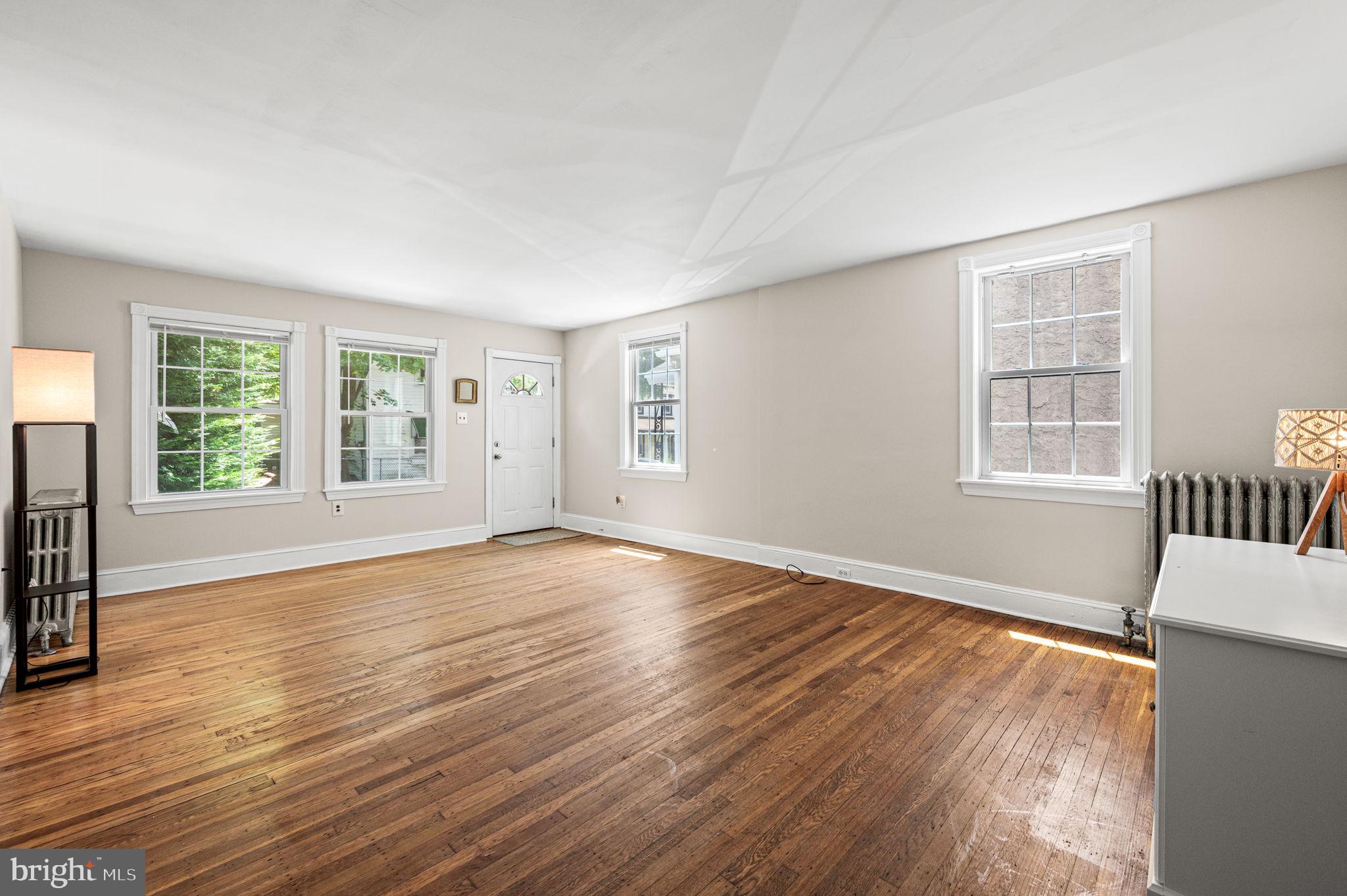 GARRETT HILL - Residential