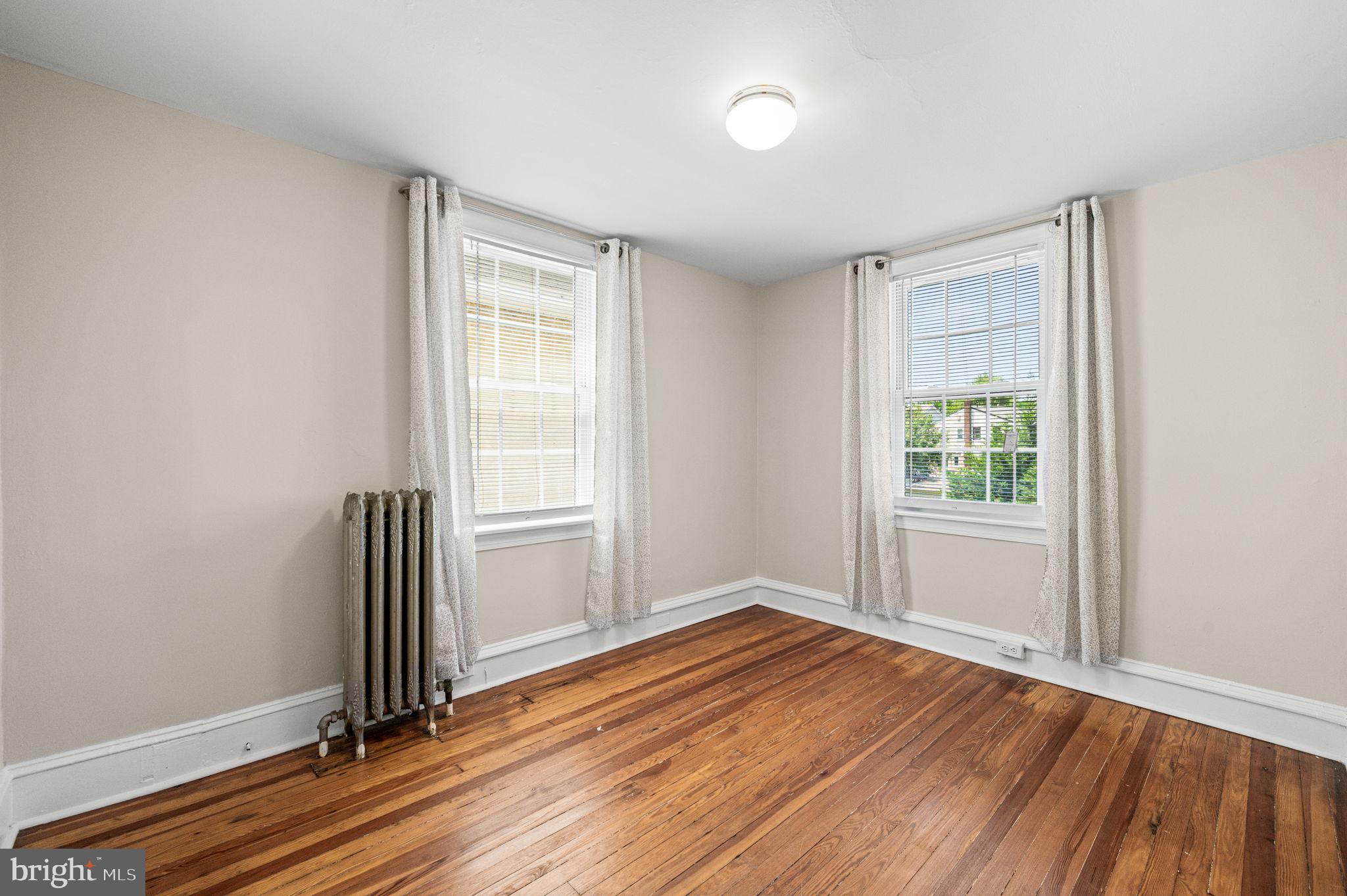 GARRETT HILL - Residential