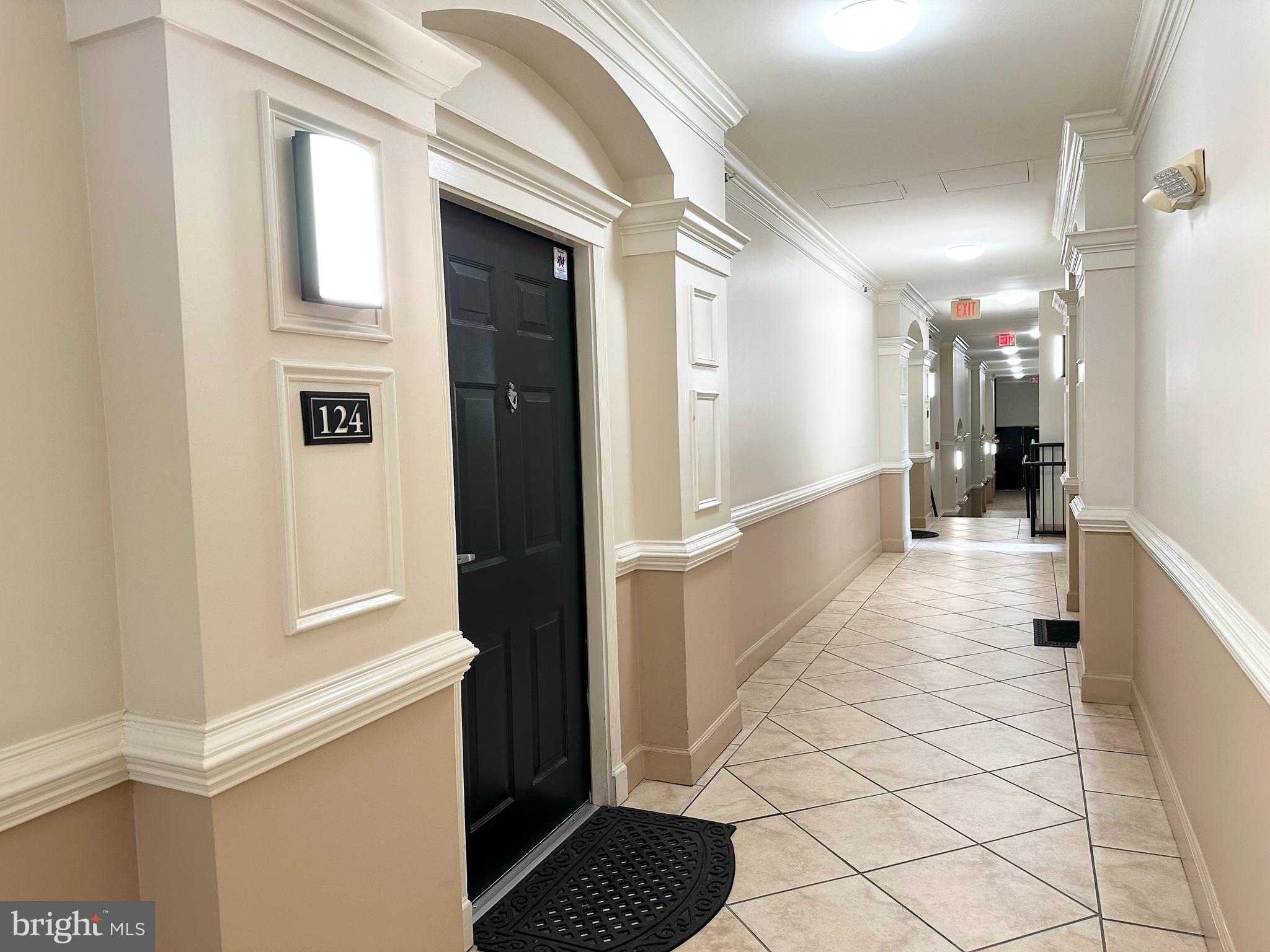 THE COLONNADE AT KENTLANDS - Residential