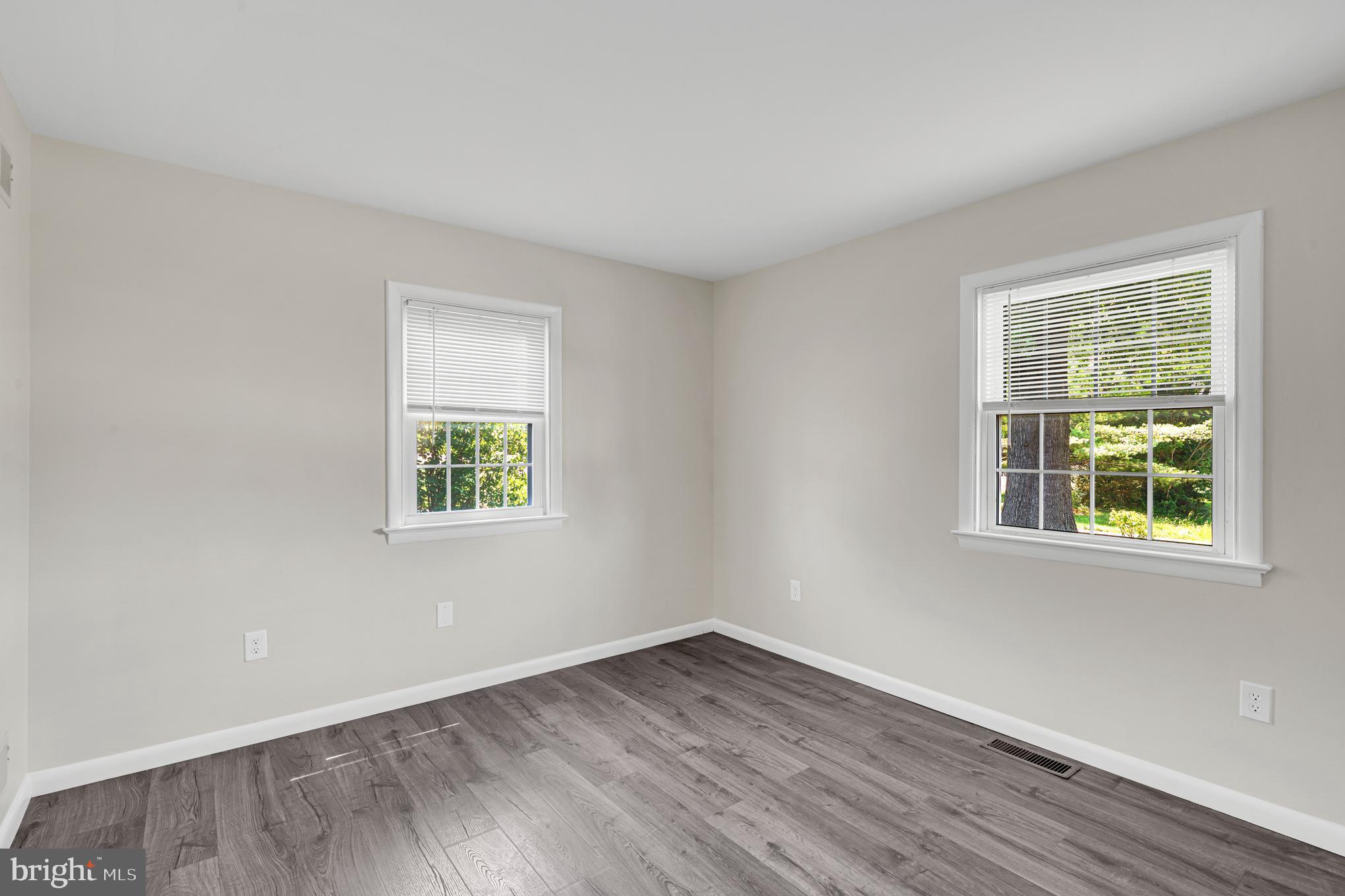 MULLERTOWN - Residential