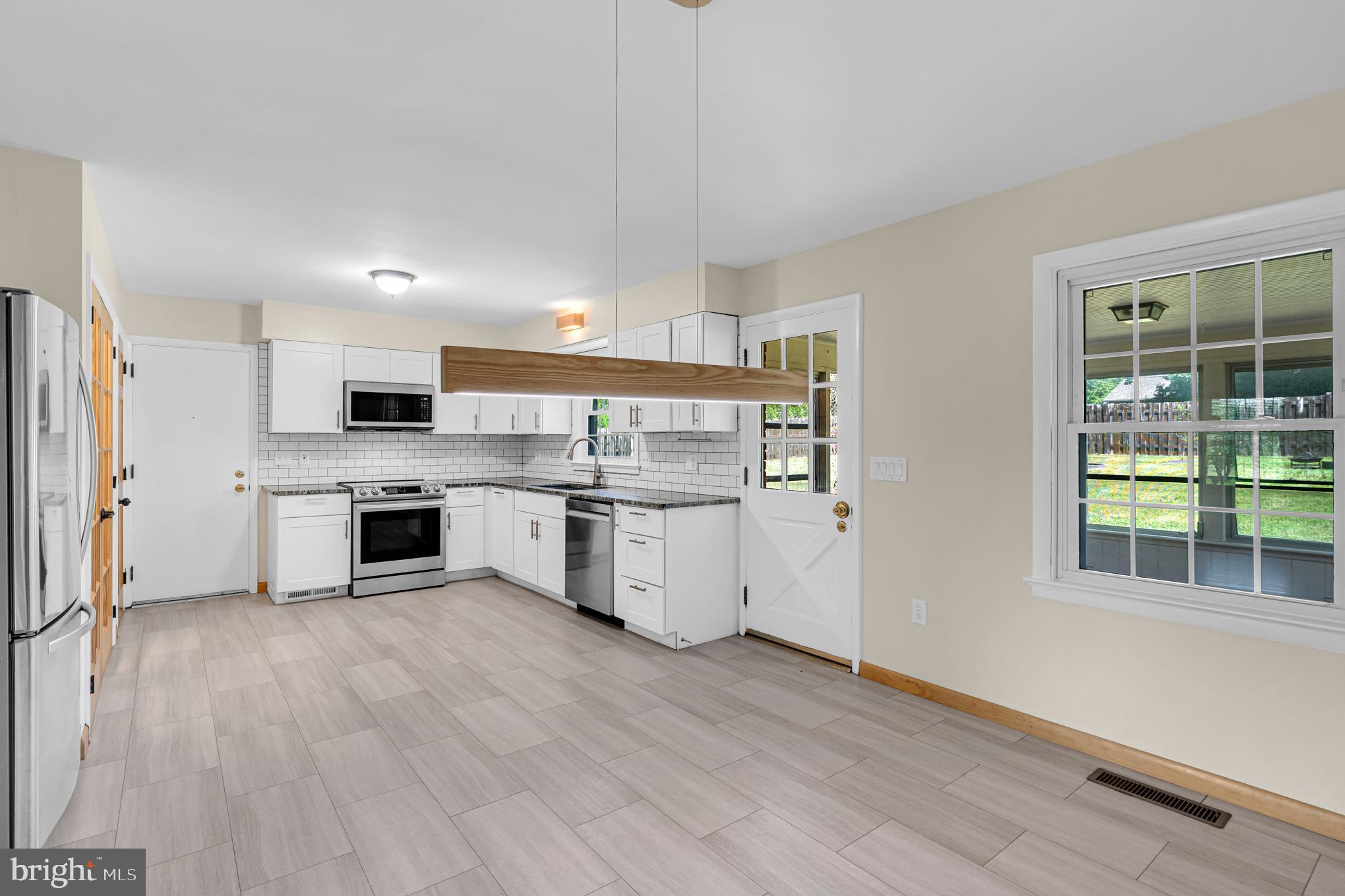 MULLERTOWN - Residential