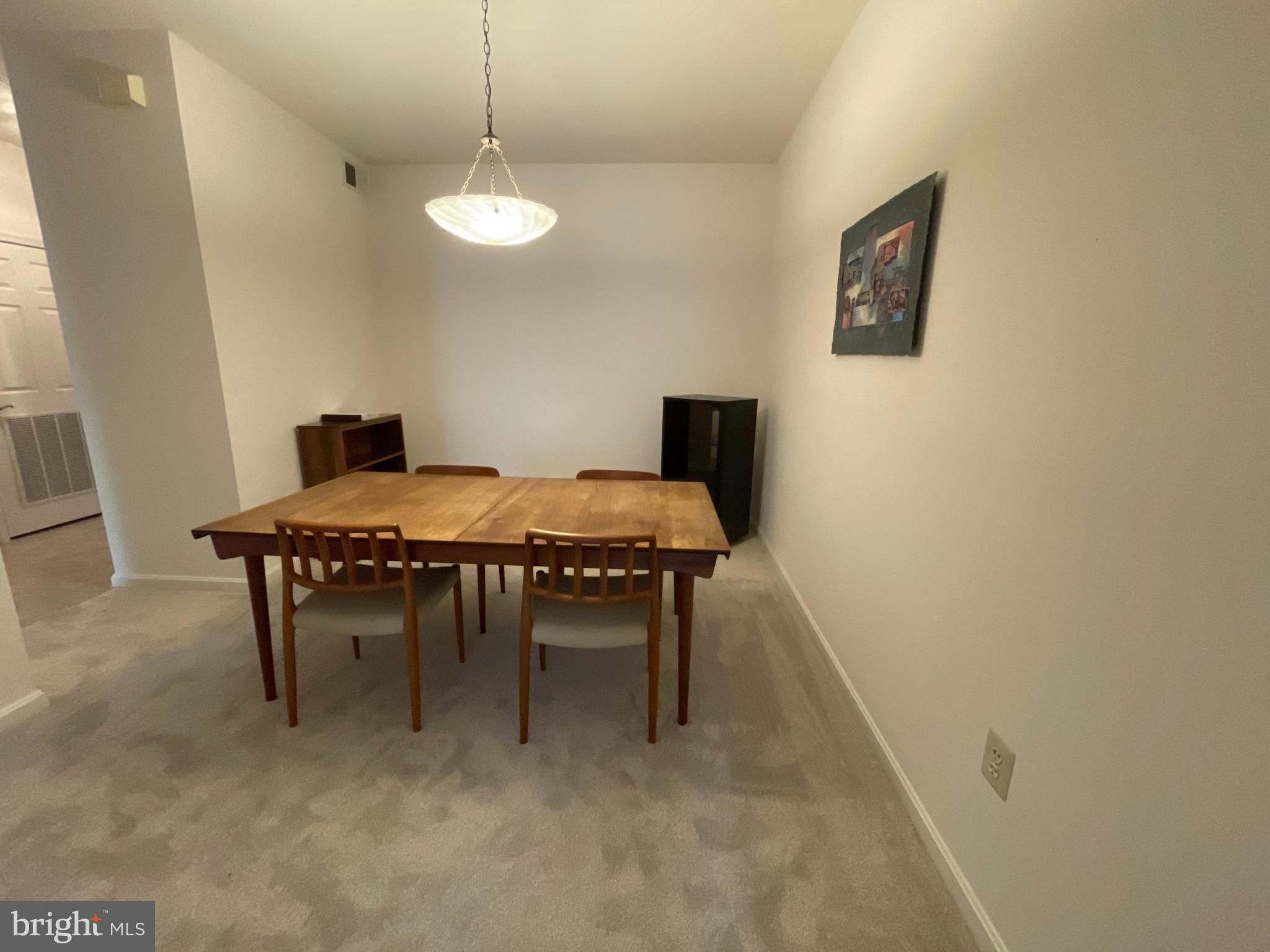 TURNBERRY COURTS AT LEIS - Residential