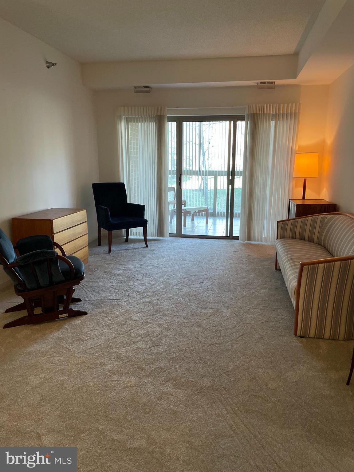 TURNBERRY COURTS AT LEIS - Residential
