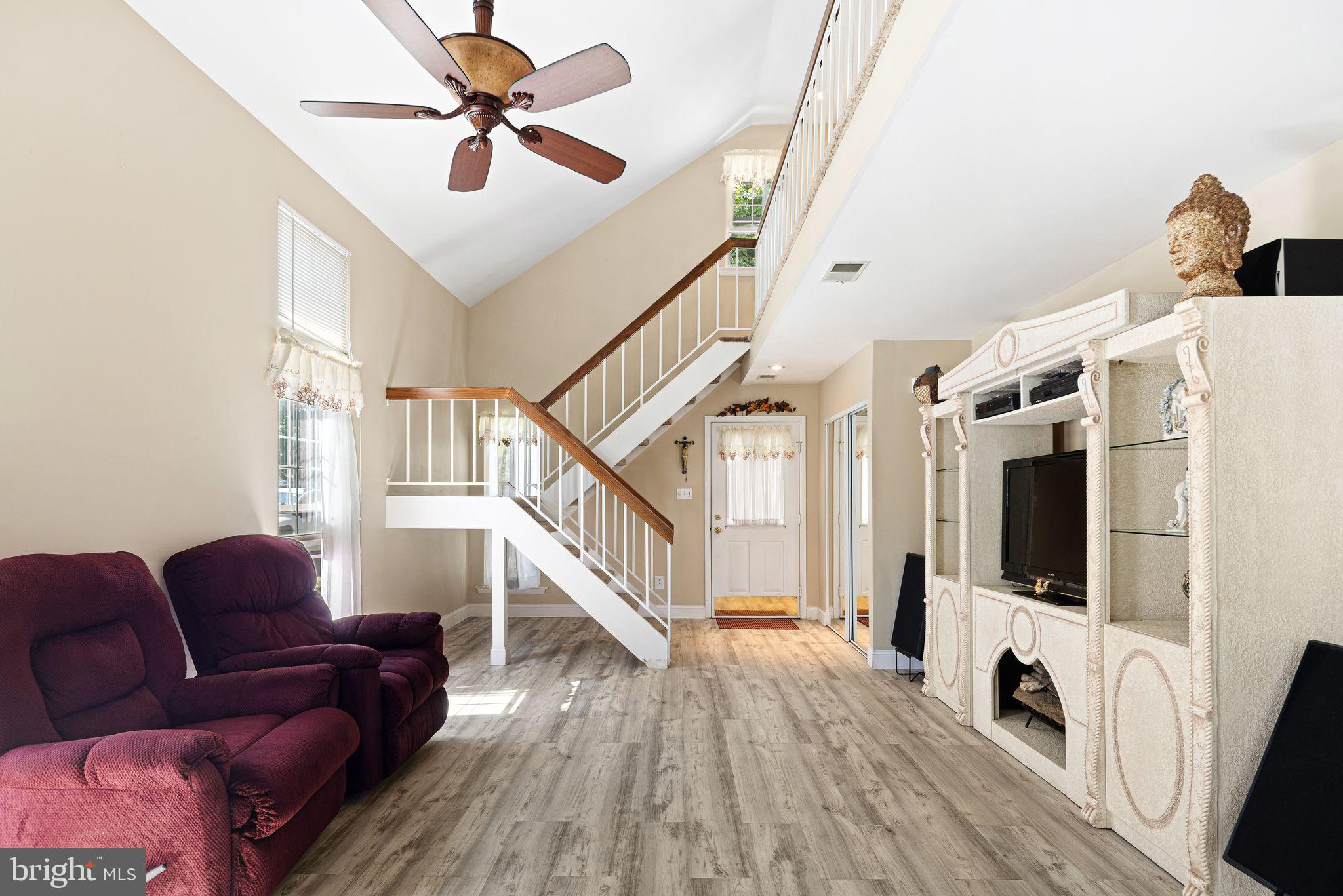 HORSHAMTOWNE - Residential