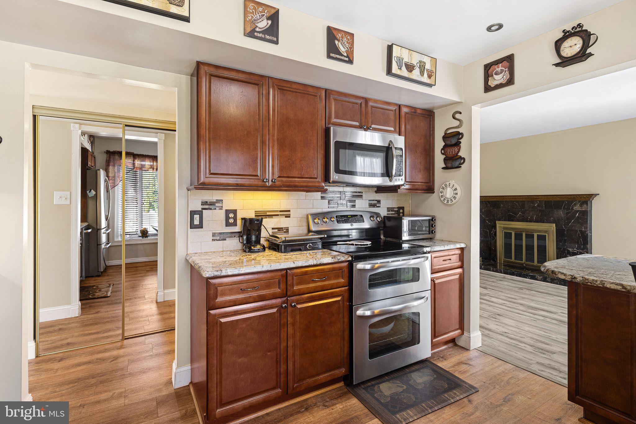 HORSHAMTOWNE - Residential